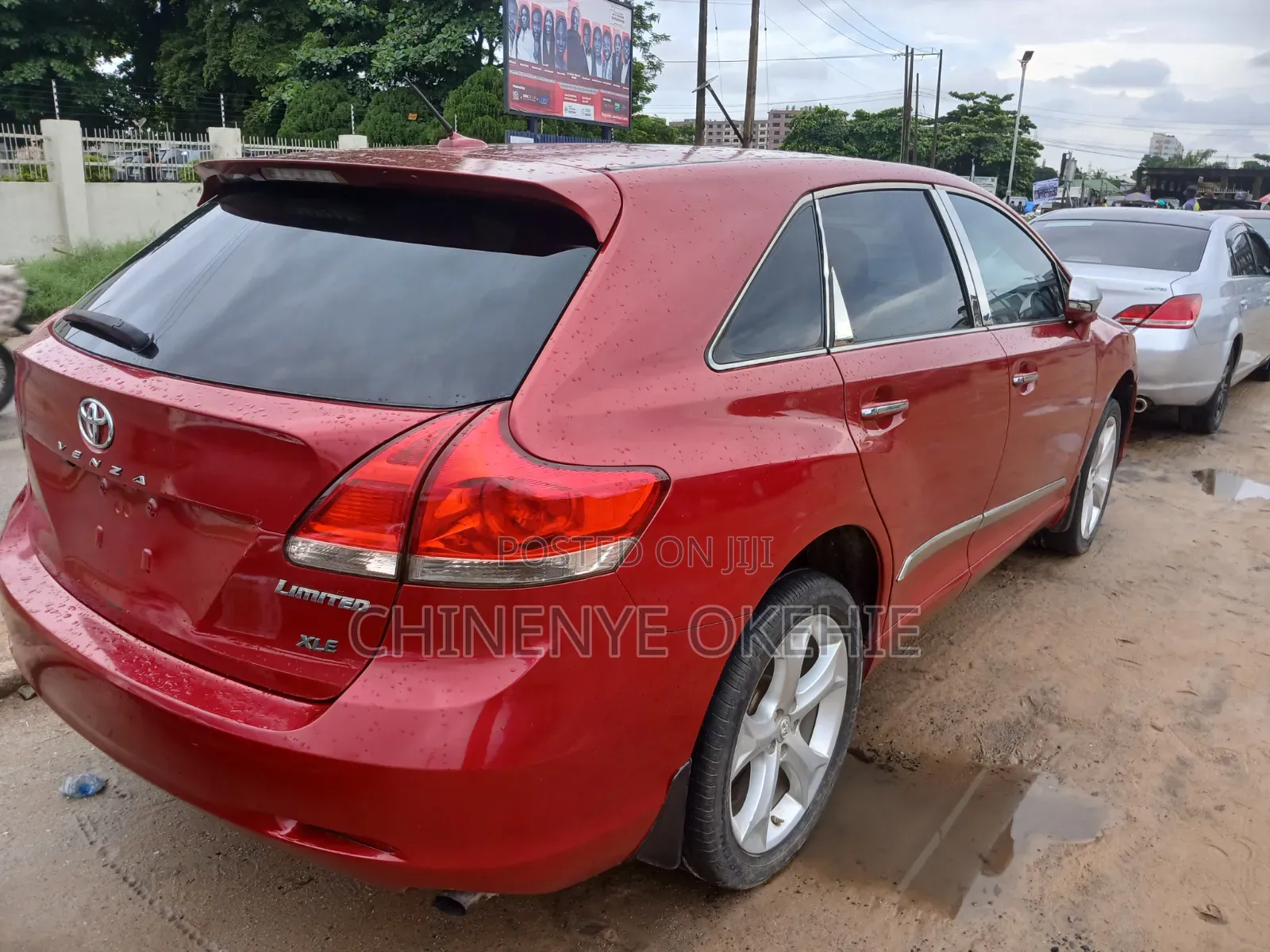 Toyota Venza 2011 Red