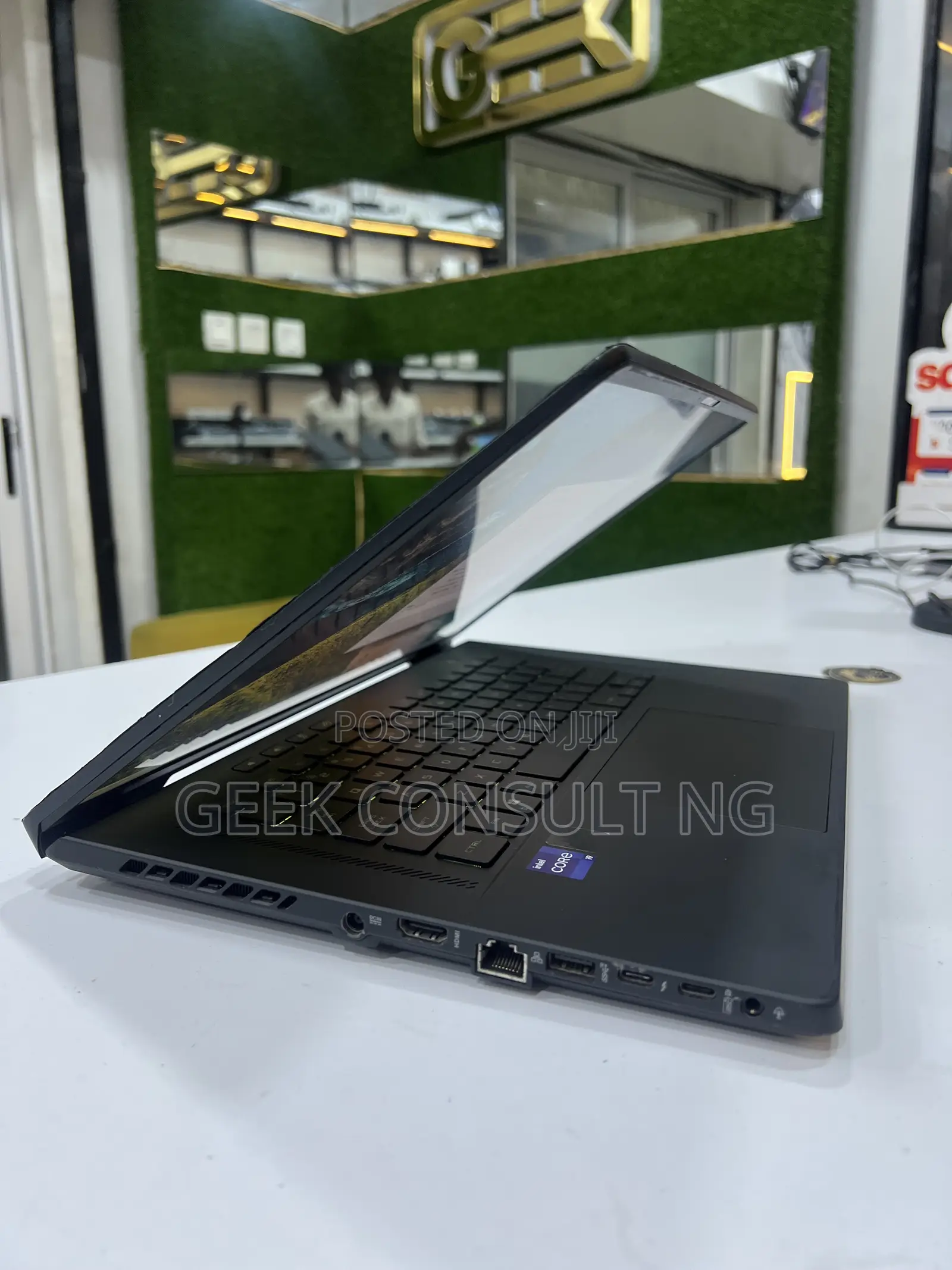 Laptop Asus ROG Zephyrus M16 GU603HR 32GB Intel Core i9 SSD 1T