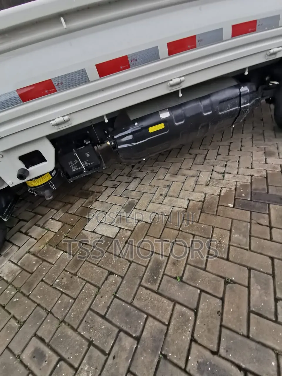 Forland CNG Delivery Truck