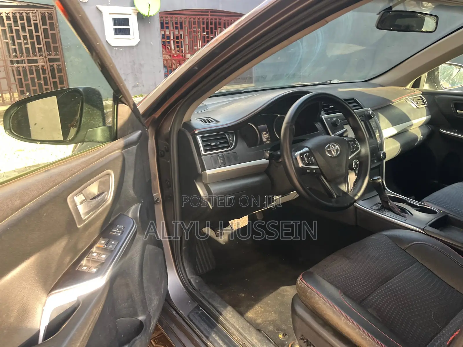 Toyota Camry 2016 Gray