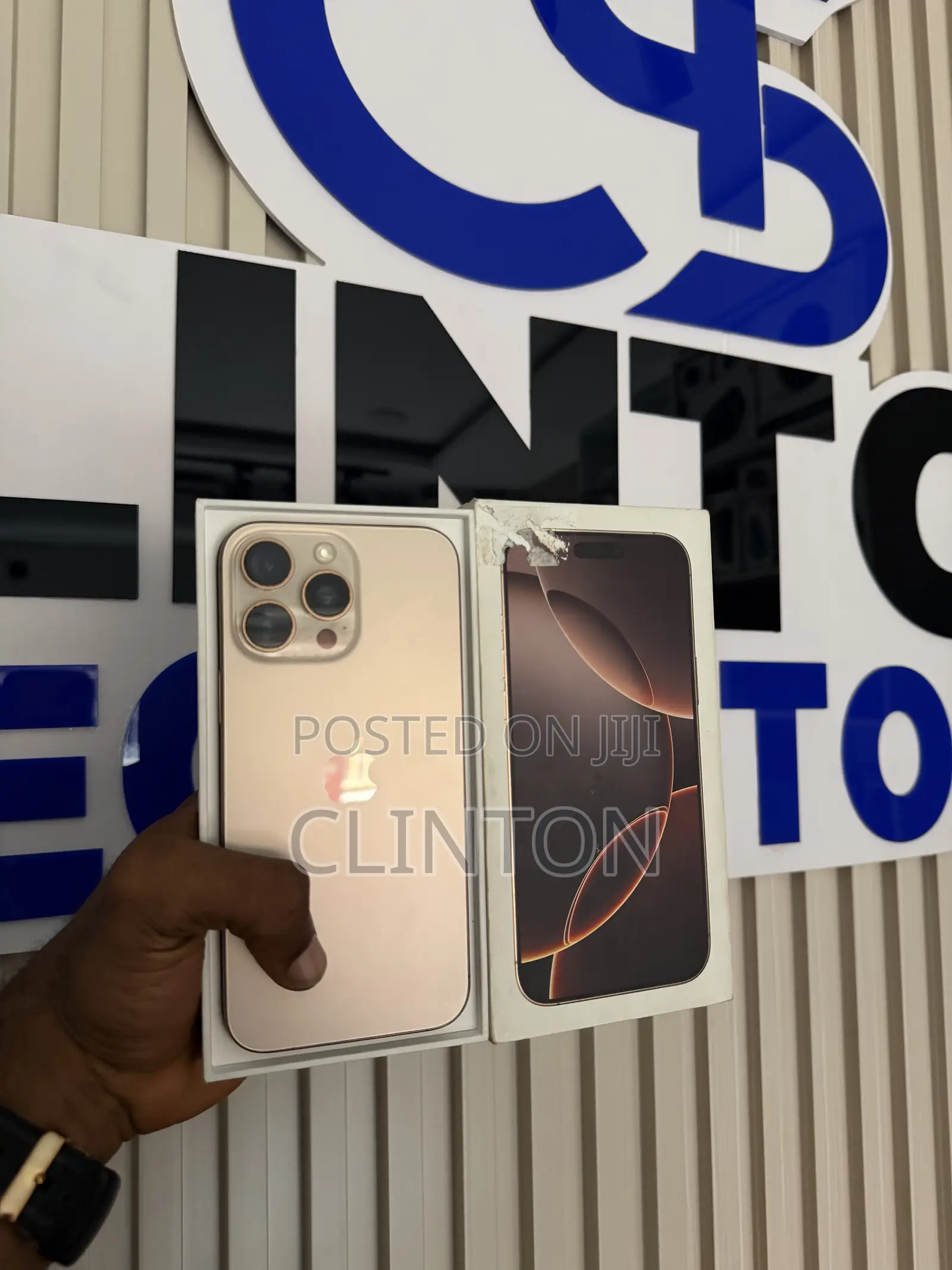 Apple iPhone 16 Pro Max 256 GB Gold