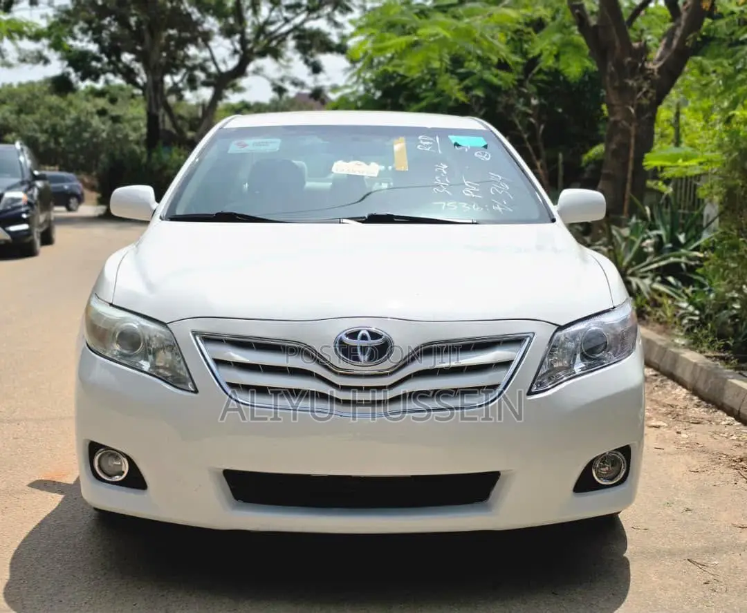Toyota Camry 2011 White
