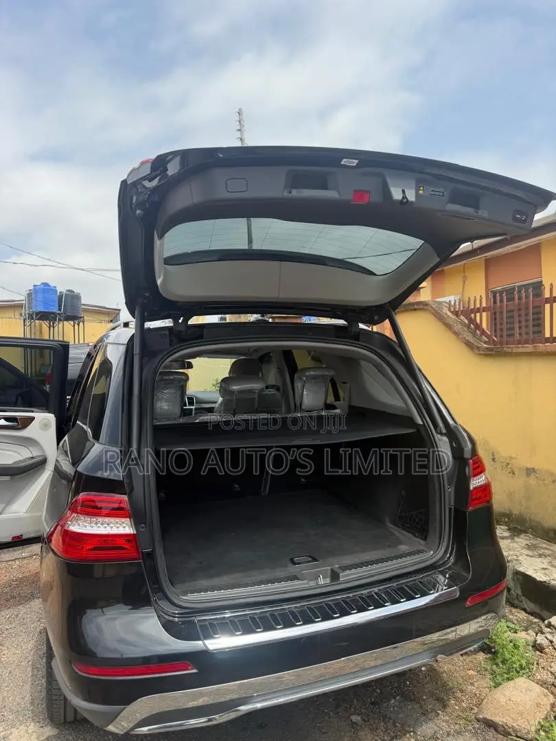 Mercedes-Benz M Class ML 350 4Matic 2012 Blue