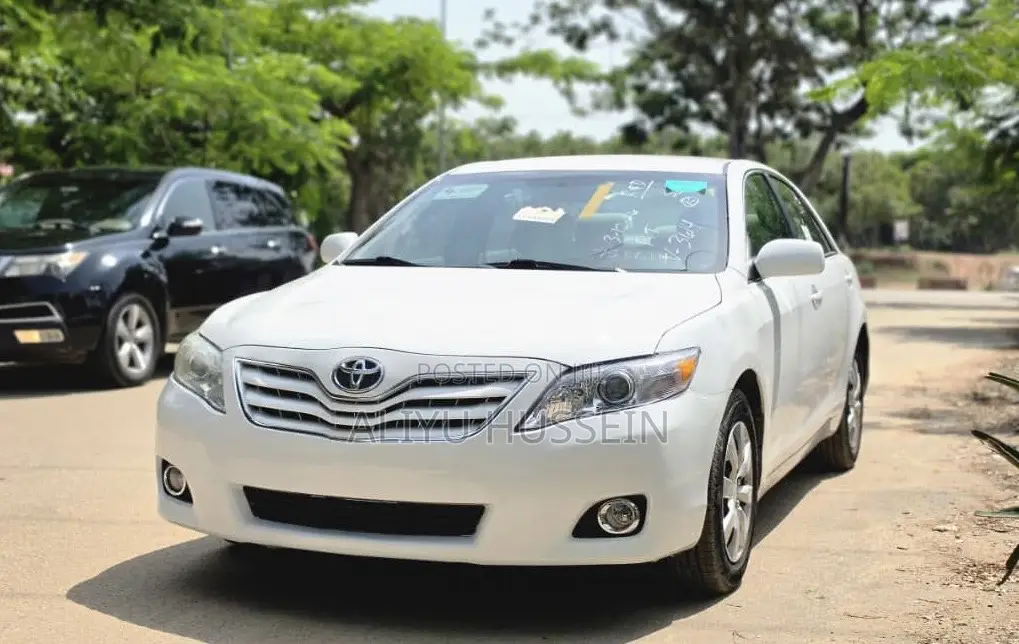 Toyota Camry 2011 White