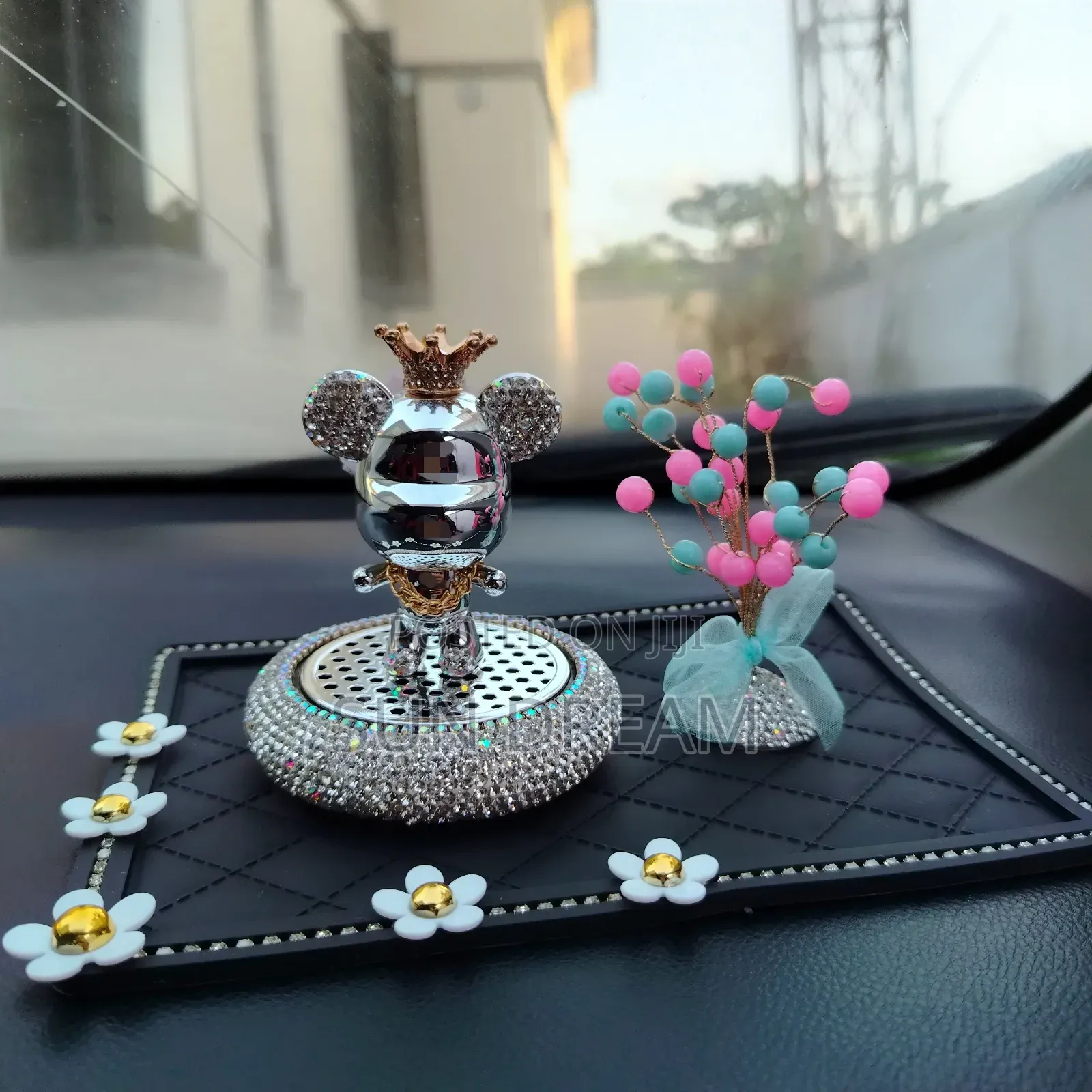 Car Ornaments Home Decration Car Gift Men Gift Air Freshener