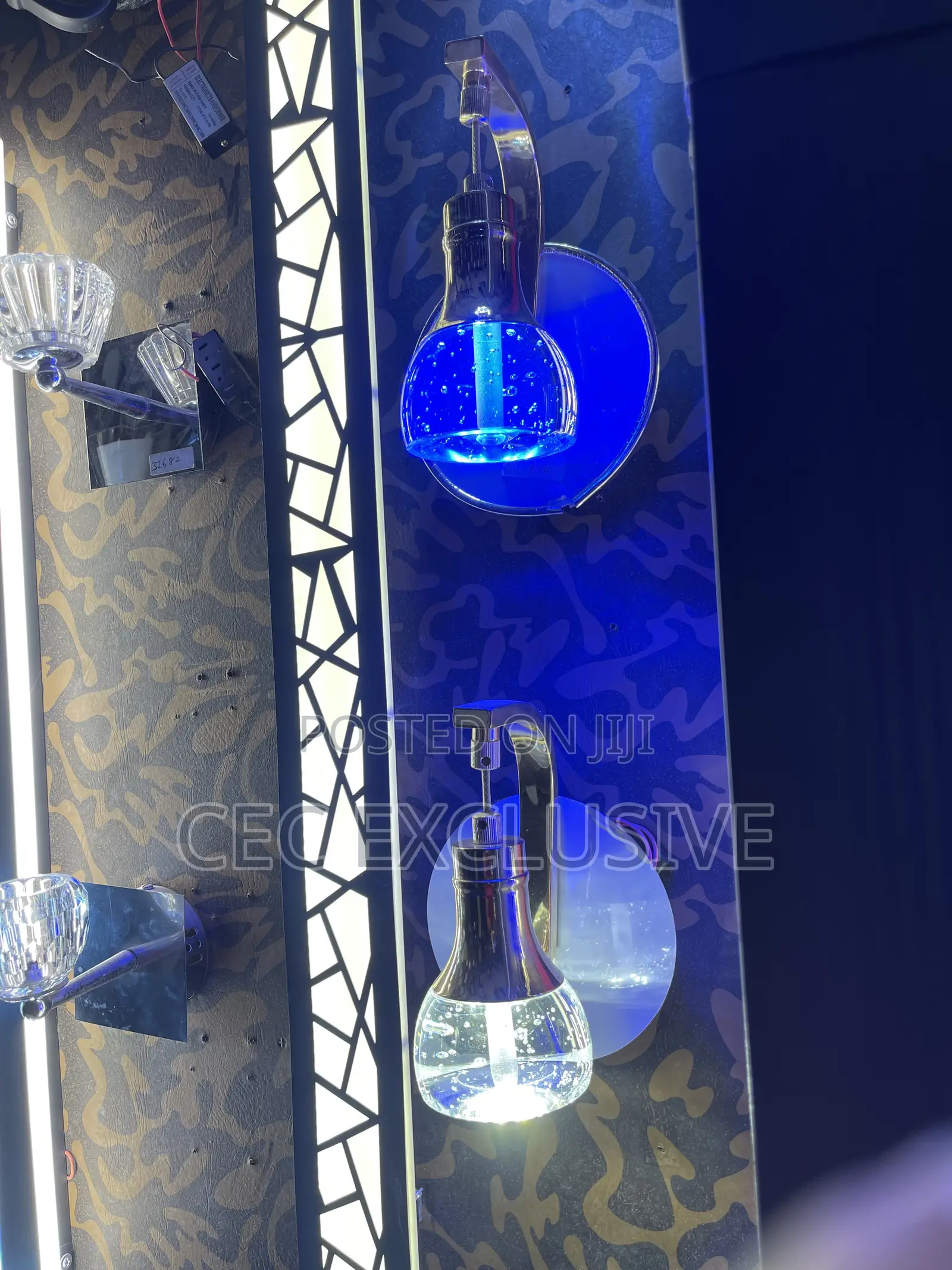 Crystal Clear Half Egg Shape Led Wall Brackets