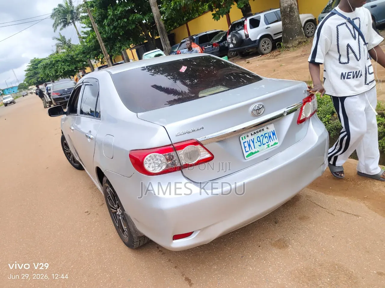 Toyota Corolla 2012 Silver