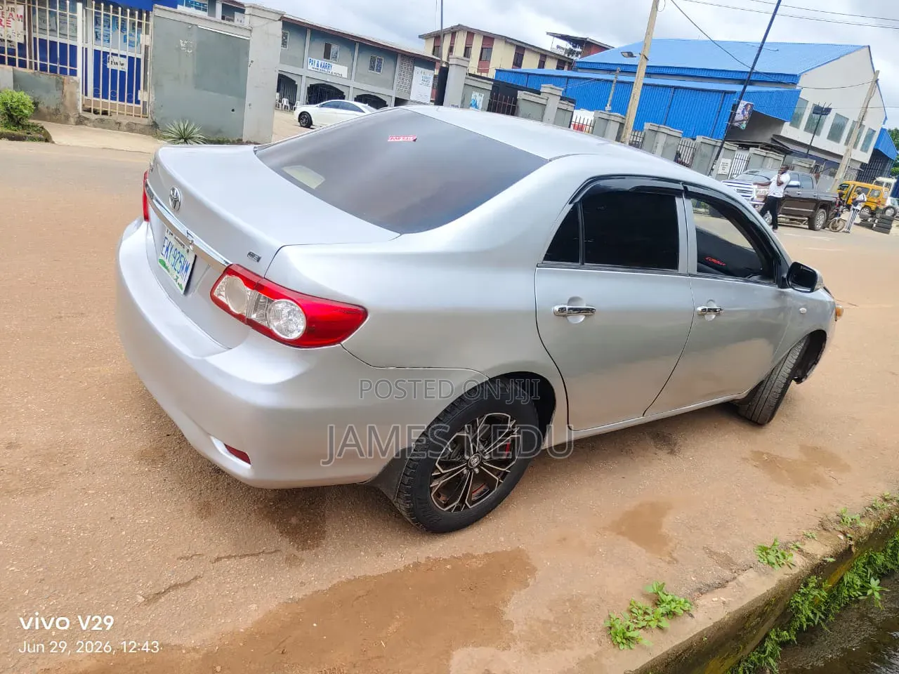 Toyota Corolla 2012 Silver