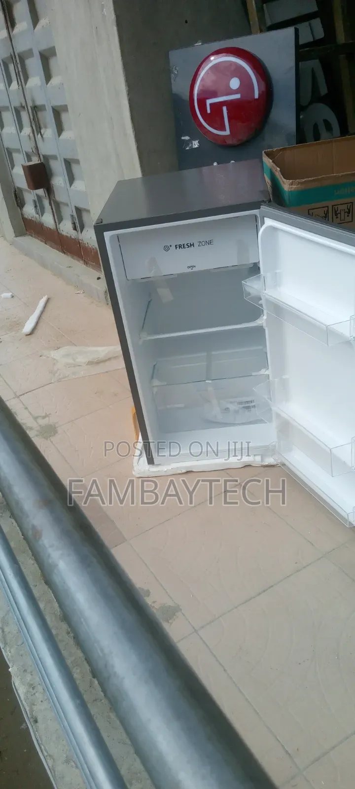 Hisense Ref 121 Single Door Refrigerator – Compact Energy Efficient