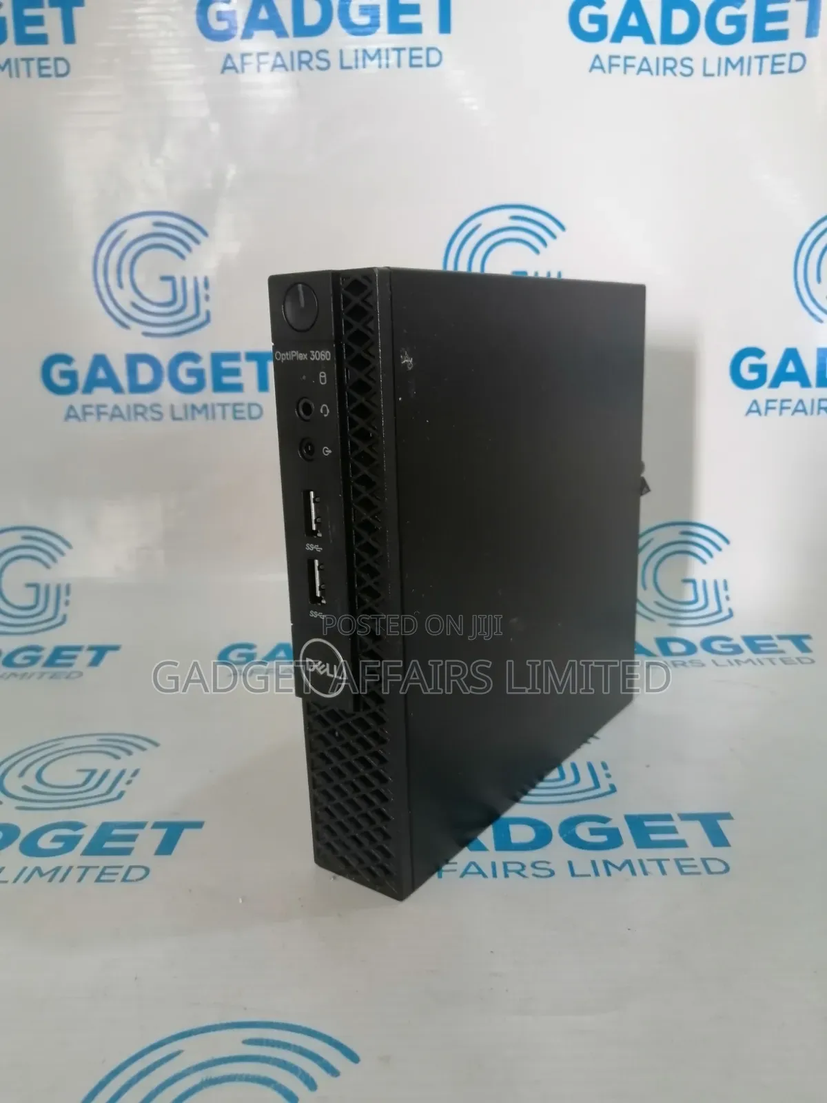 Desktop Computer Dell OptiPlex 3060 8GB Intel Core i5 SSD 256GB