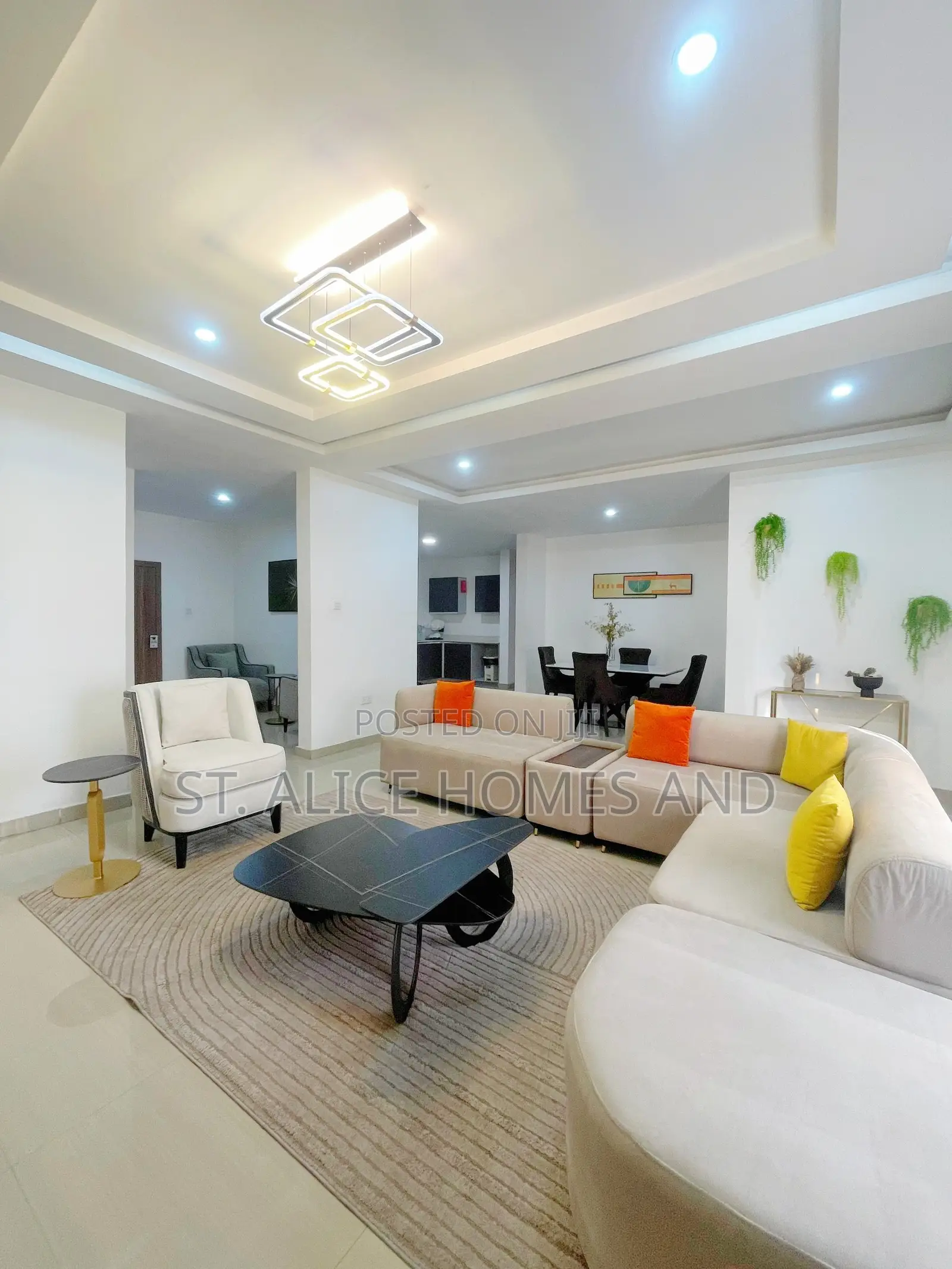 Vacation Sunstone 2 Bedroom Ensuite Apartment In Lekki Phase 1, Lagos
