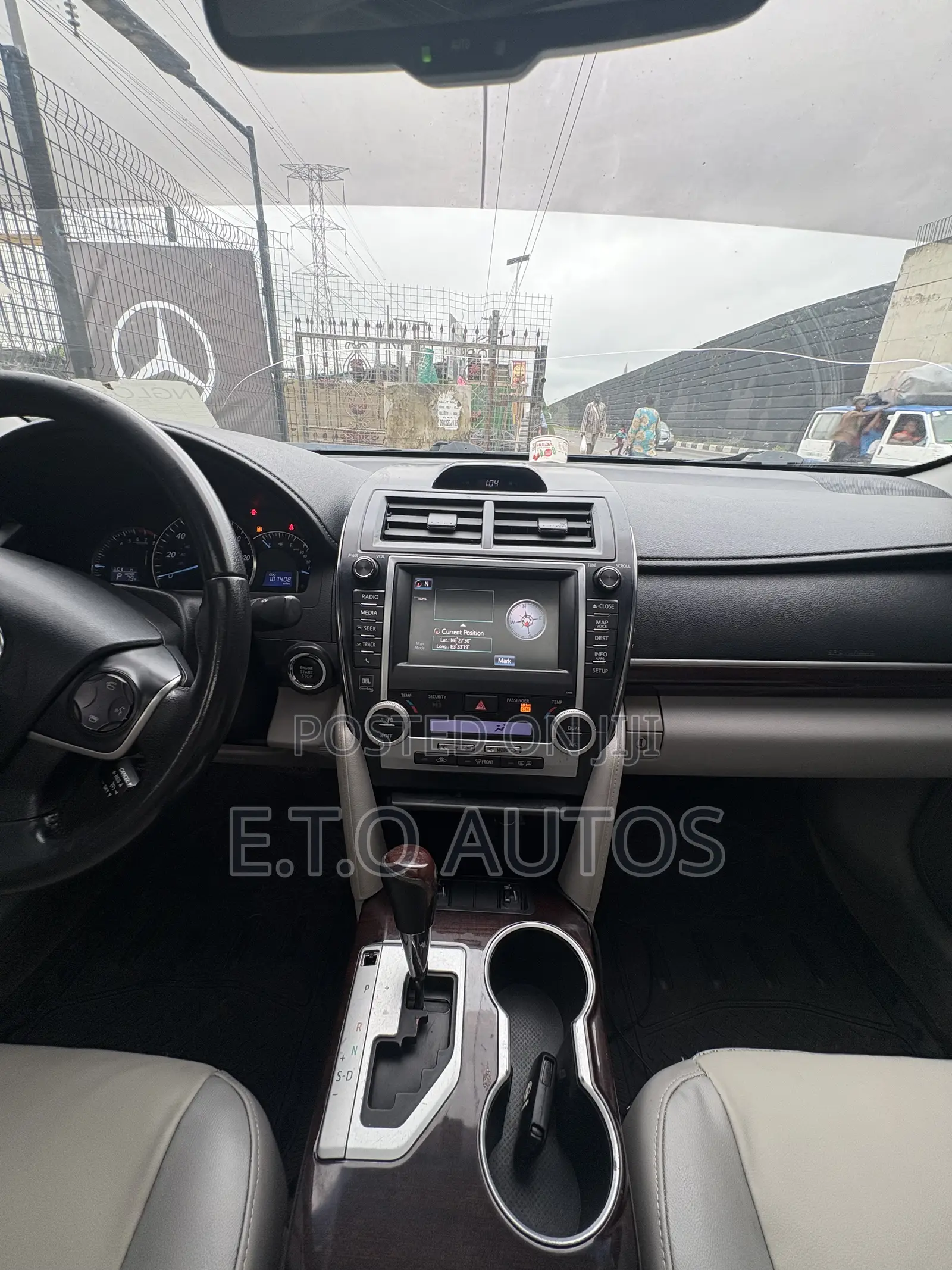 Toyota Camry XLE V6 4dr Sedan (3.5L 6cyl 6A) 2012 Black
