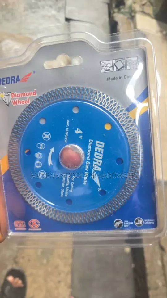 Dedra 4-Inch Diamond Saw Blade for Granite, Marble Concrete (105mm)
