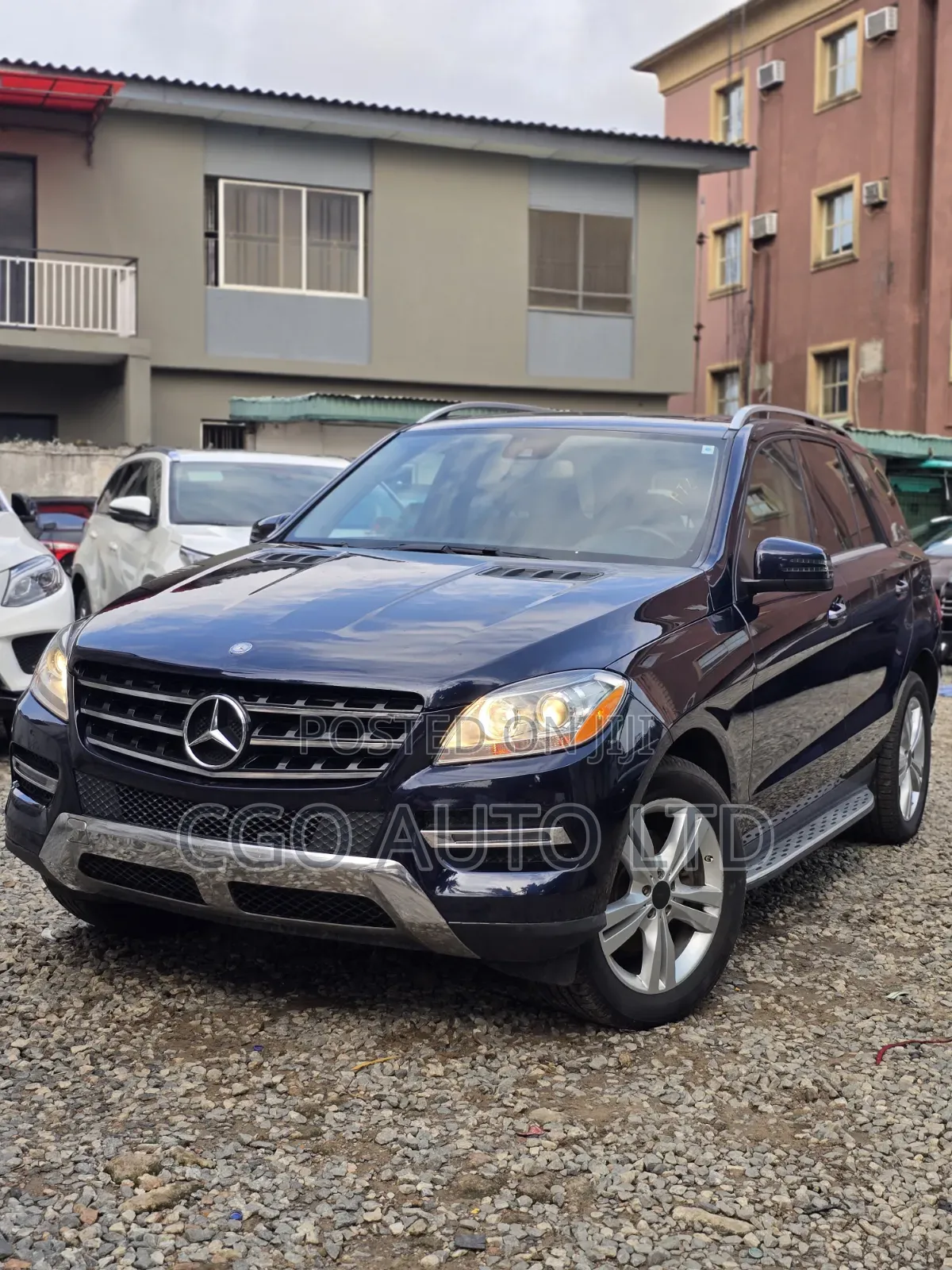 Mercedes-Benz M Class 2012 Blue