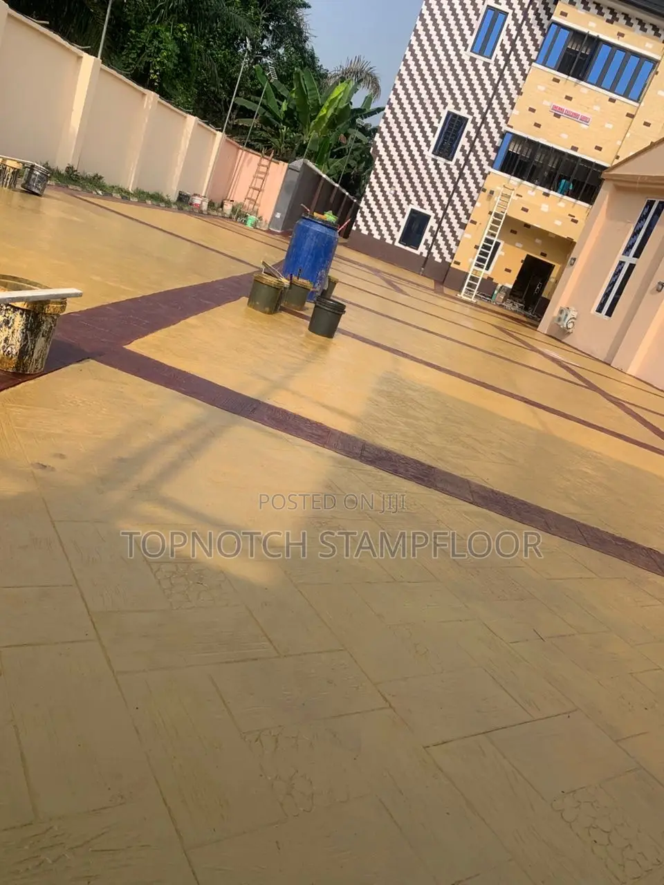 Strong Floor Design Service