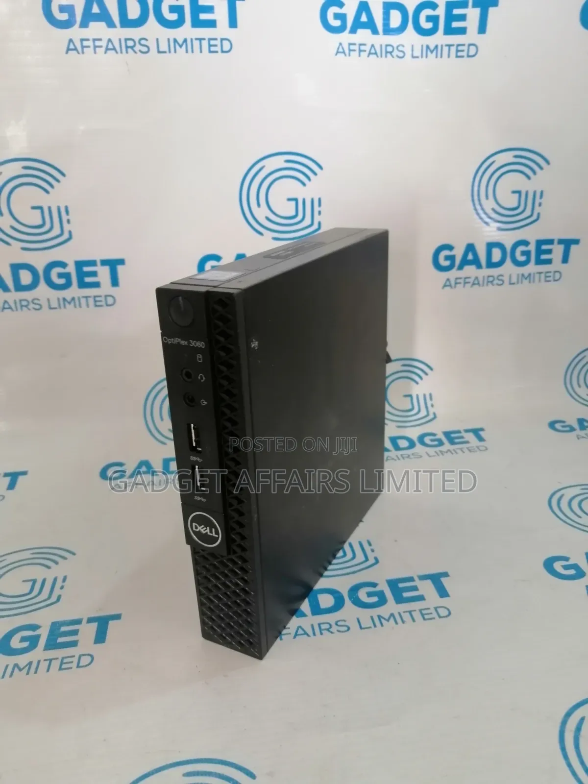 Desktop Computer Dell OptiPlex 3060 8GB Intel Core i5 SSD 256GB