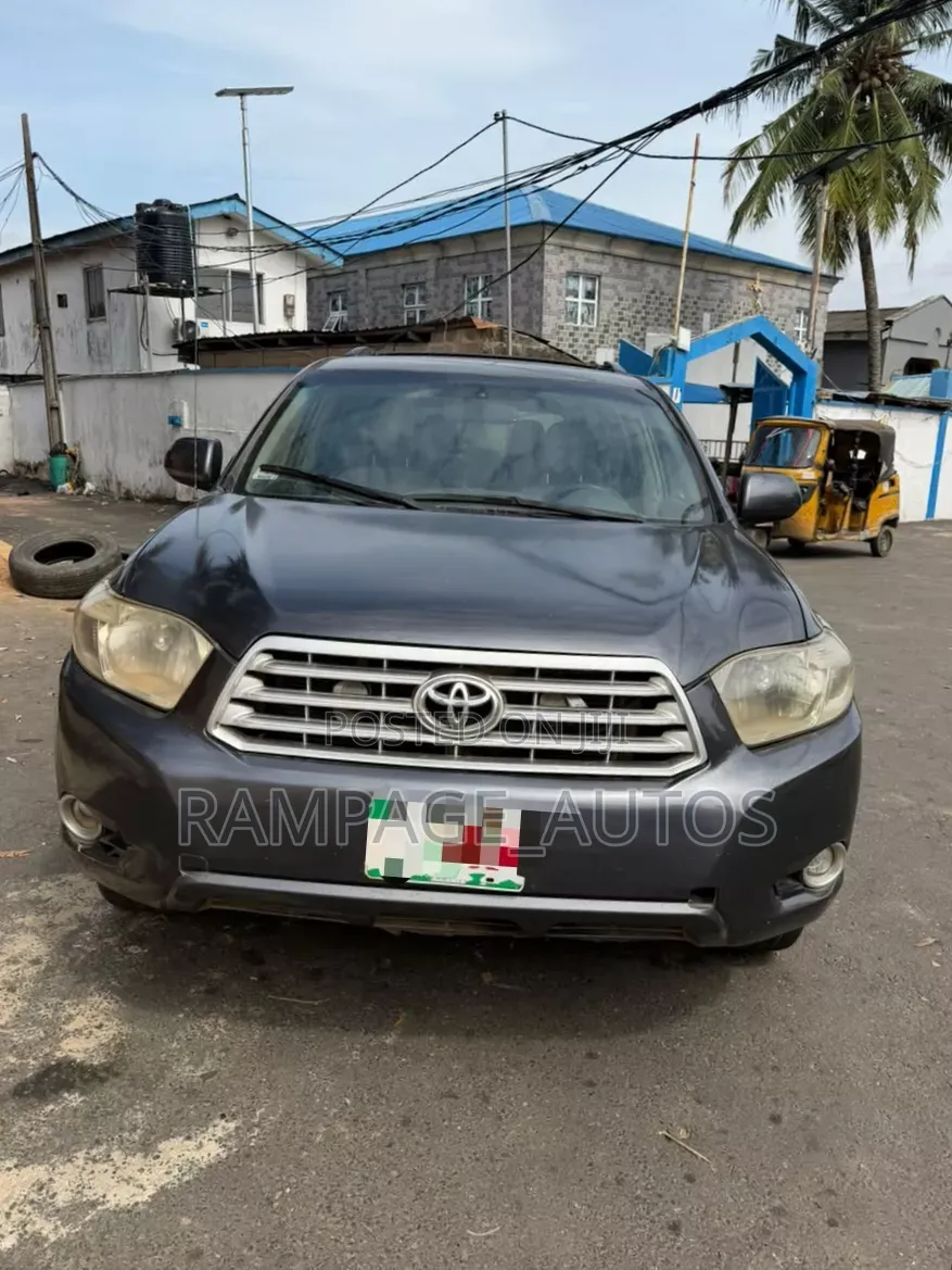 Toyota Highlander 2010 Gray