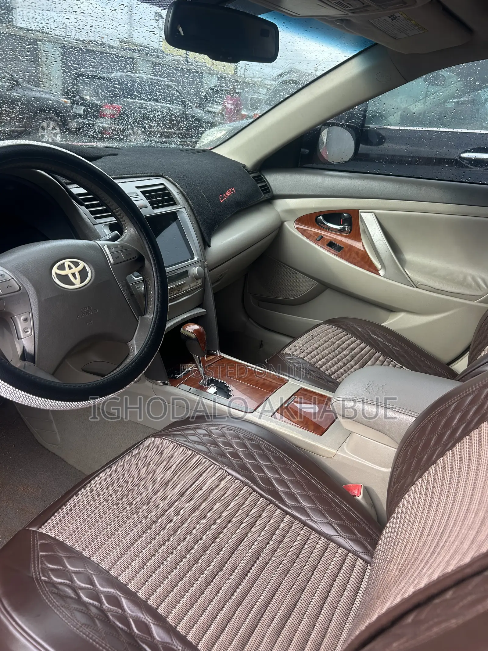 Toyota Camry XLE 4dr Sedan (2.5L 4cyl 6A) 2011 Red