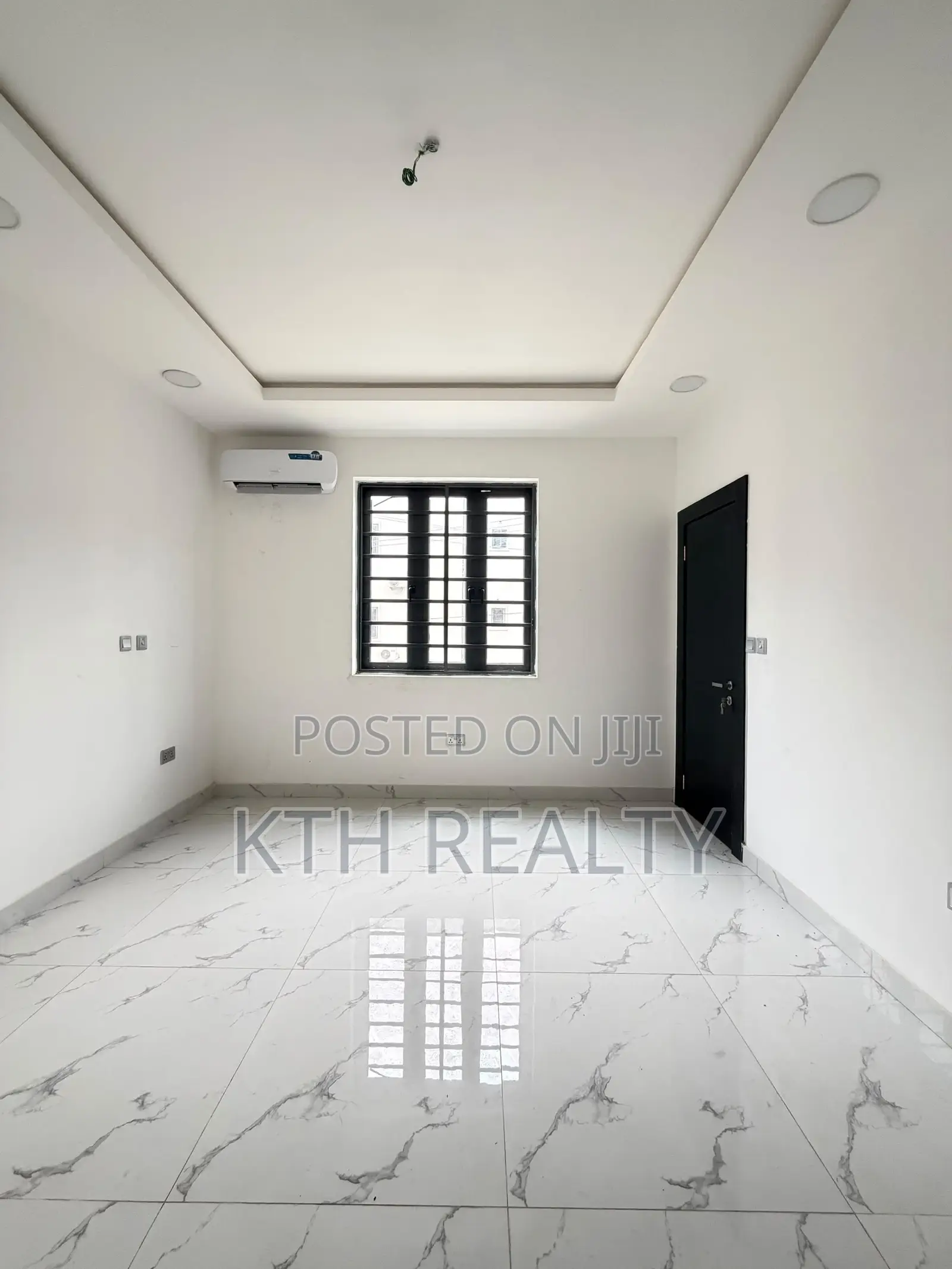 2bdrm Apartment in Lekki for sale