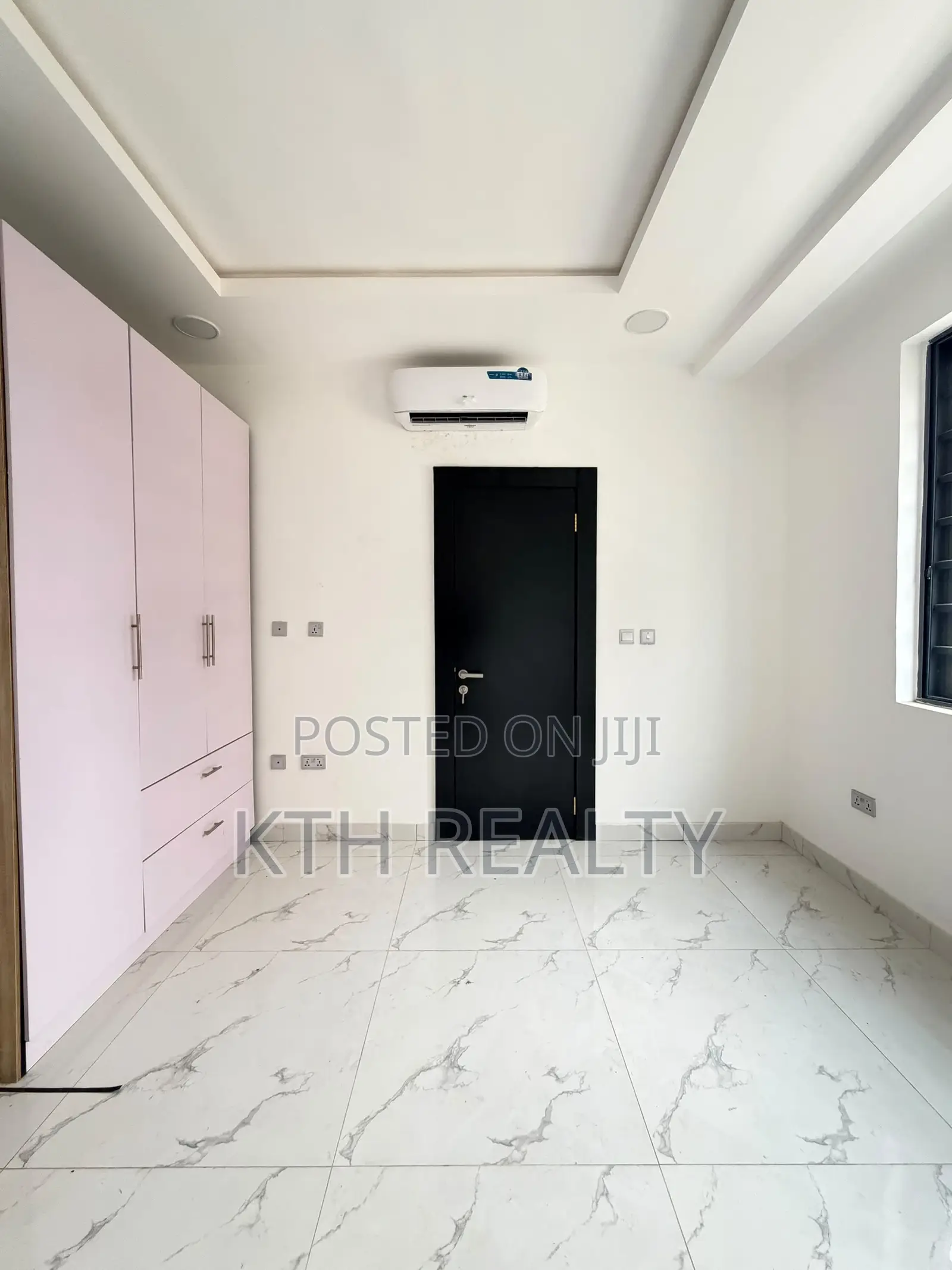 2bdrm Apartment in Lekki for sale