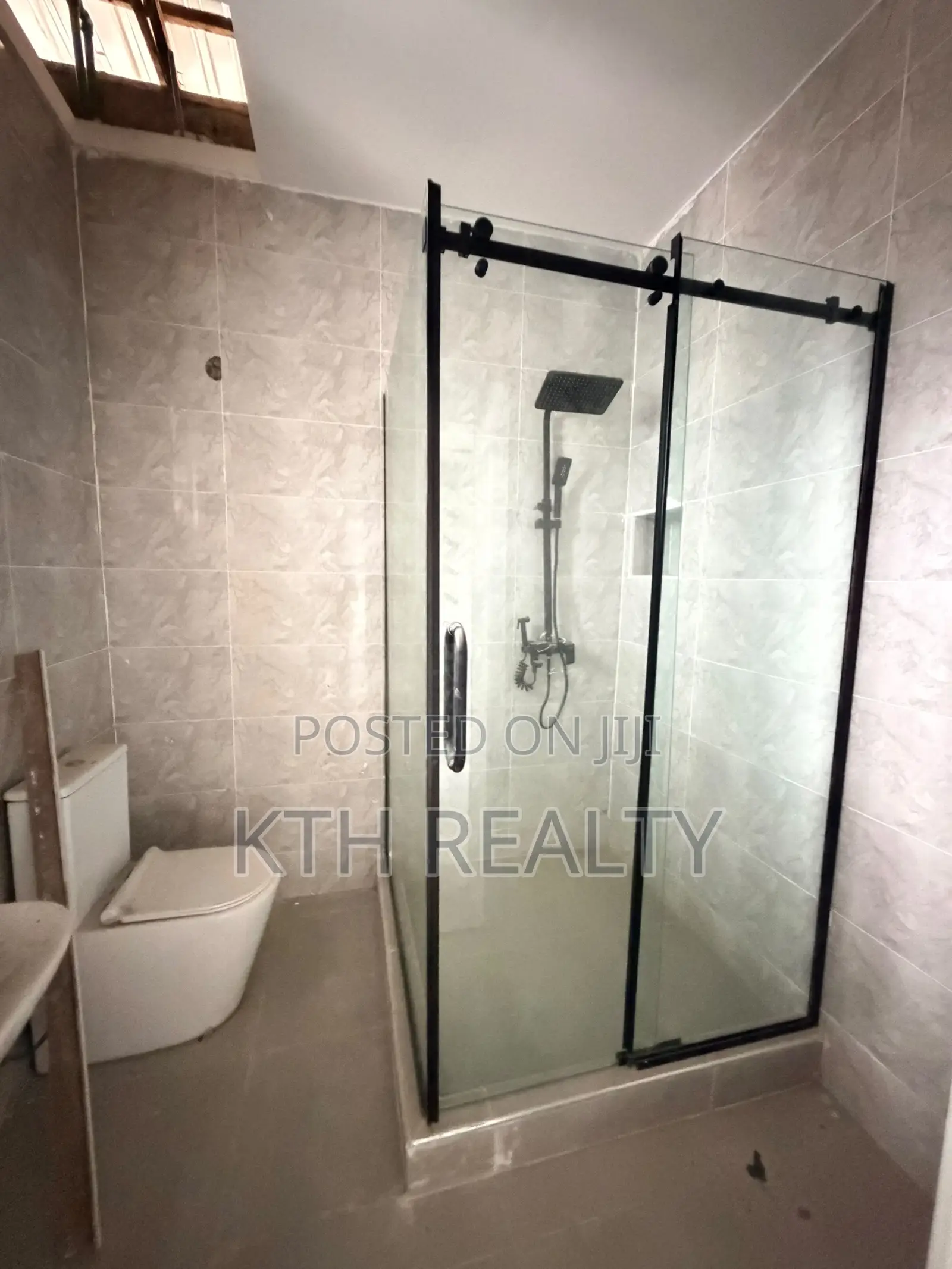 2bdrm Apartment in Lekki for sale