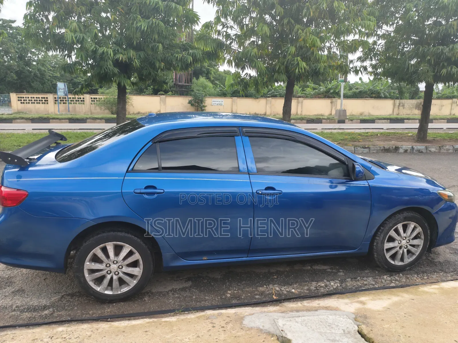 Toyota Corolla 2009 Blue