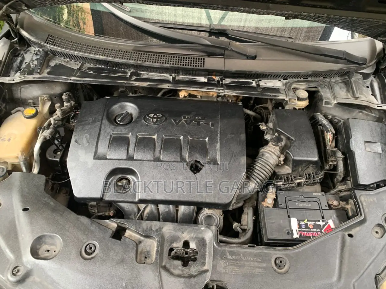 Toyota Avensis 2012 Black