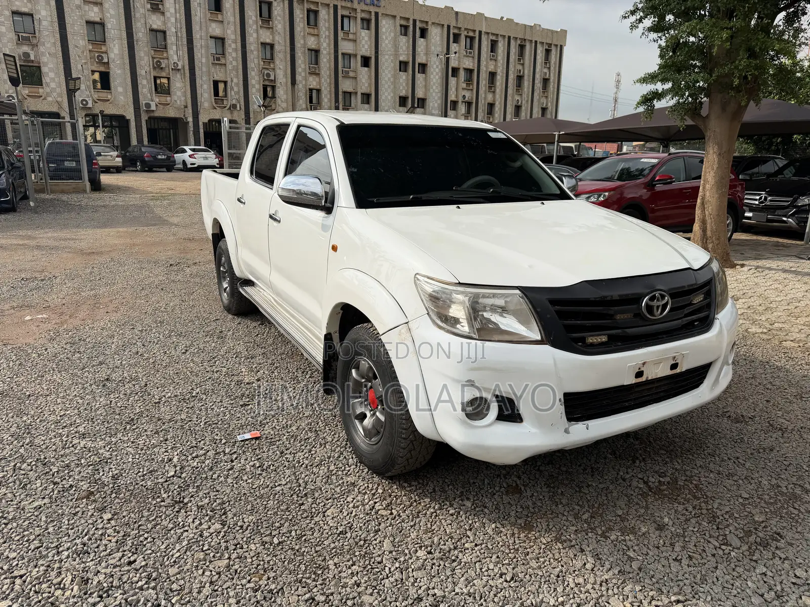 Toyota Hilux 2014 White
