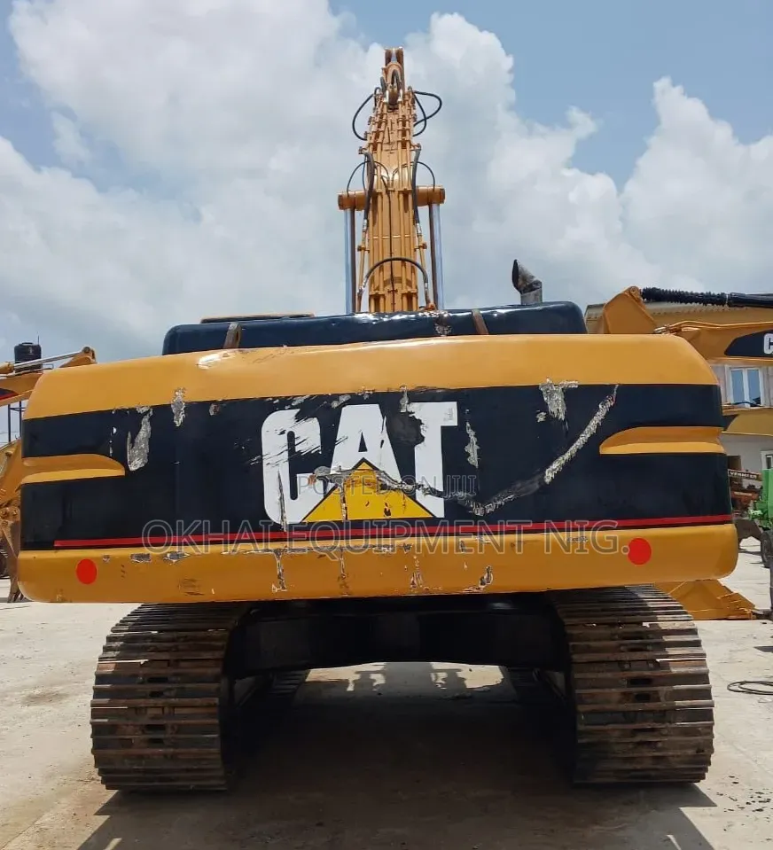Tokunbo Cat Excavator 330bl (Long Boom)