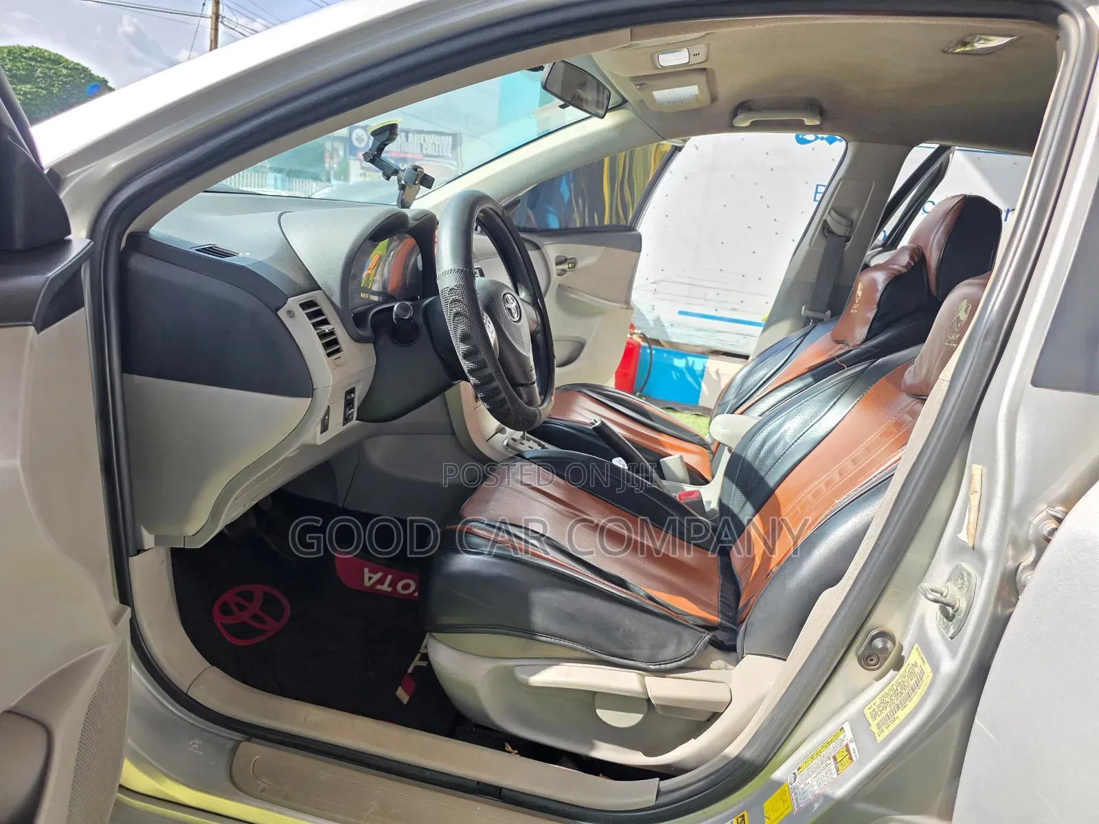 Toyota Corolla 2013 Silver