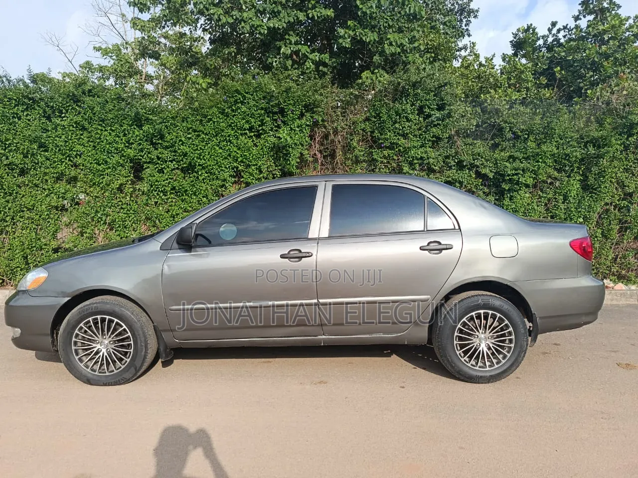 Toyota Corolla LE 2006 Gray
