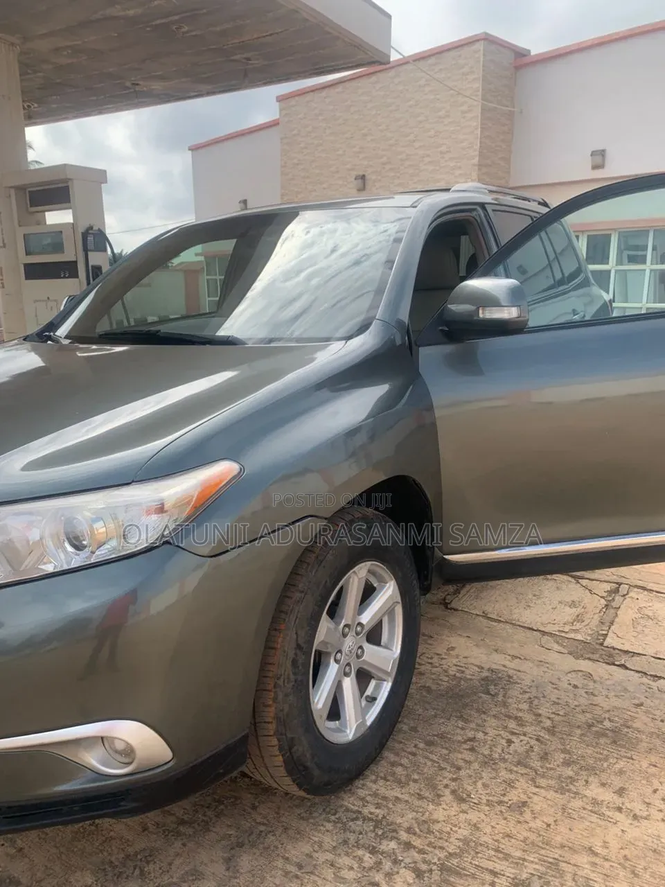 Toyota Highlander SE 2012 Green