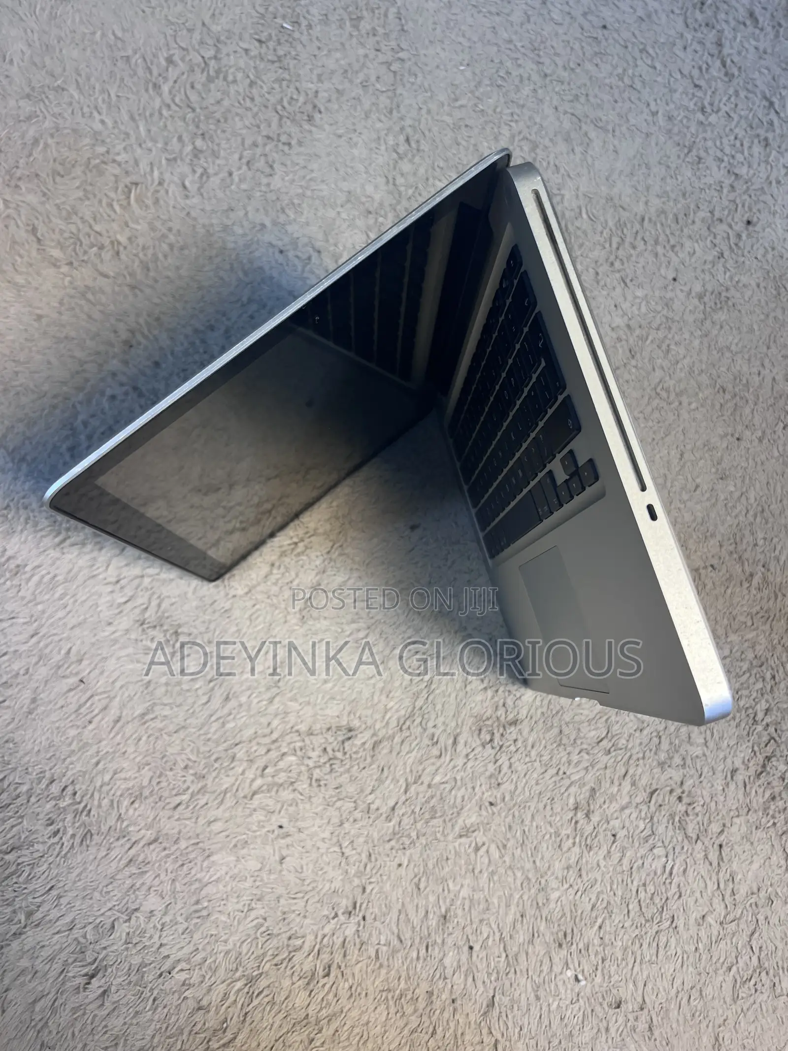 Laptop Apple MacBook Pro 2010 4GB Intel Core i7 HDD 320GB