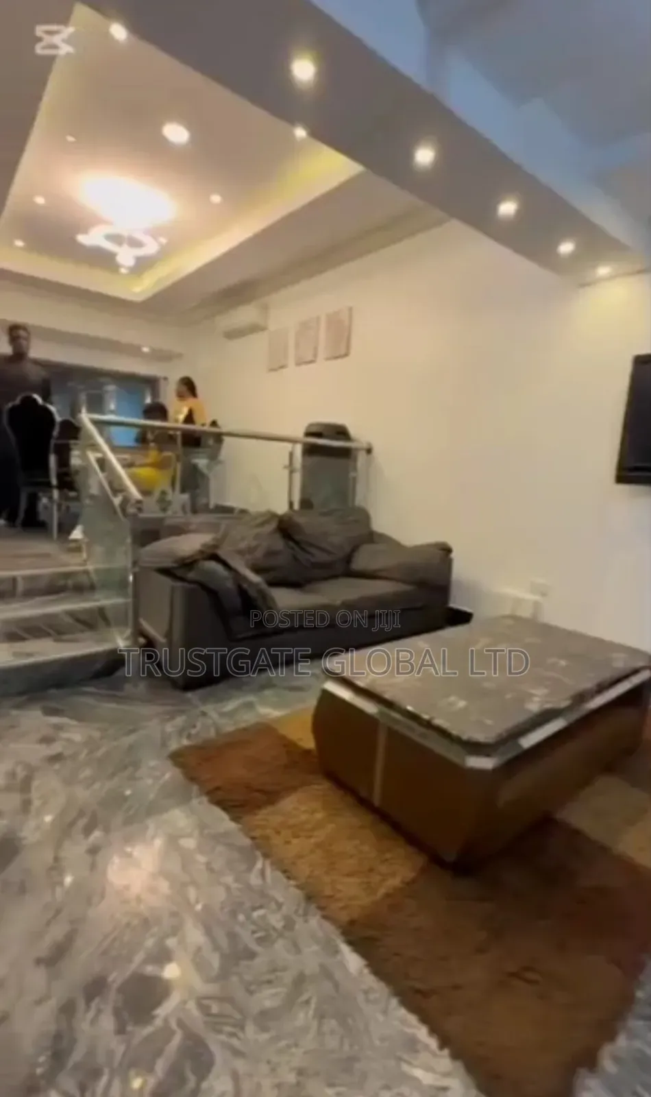 5bdrm Duplex in Maitama for sale