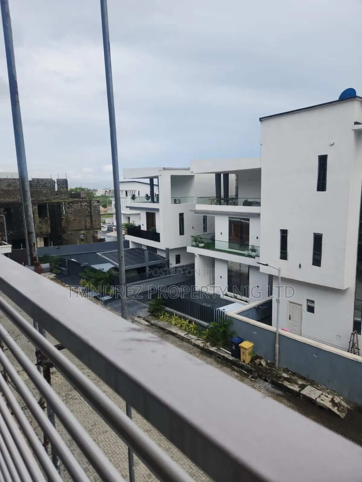4bdrm Duplex in Osapa London for rent