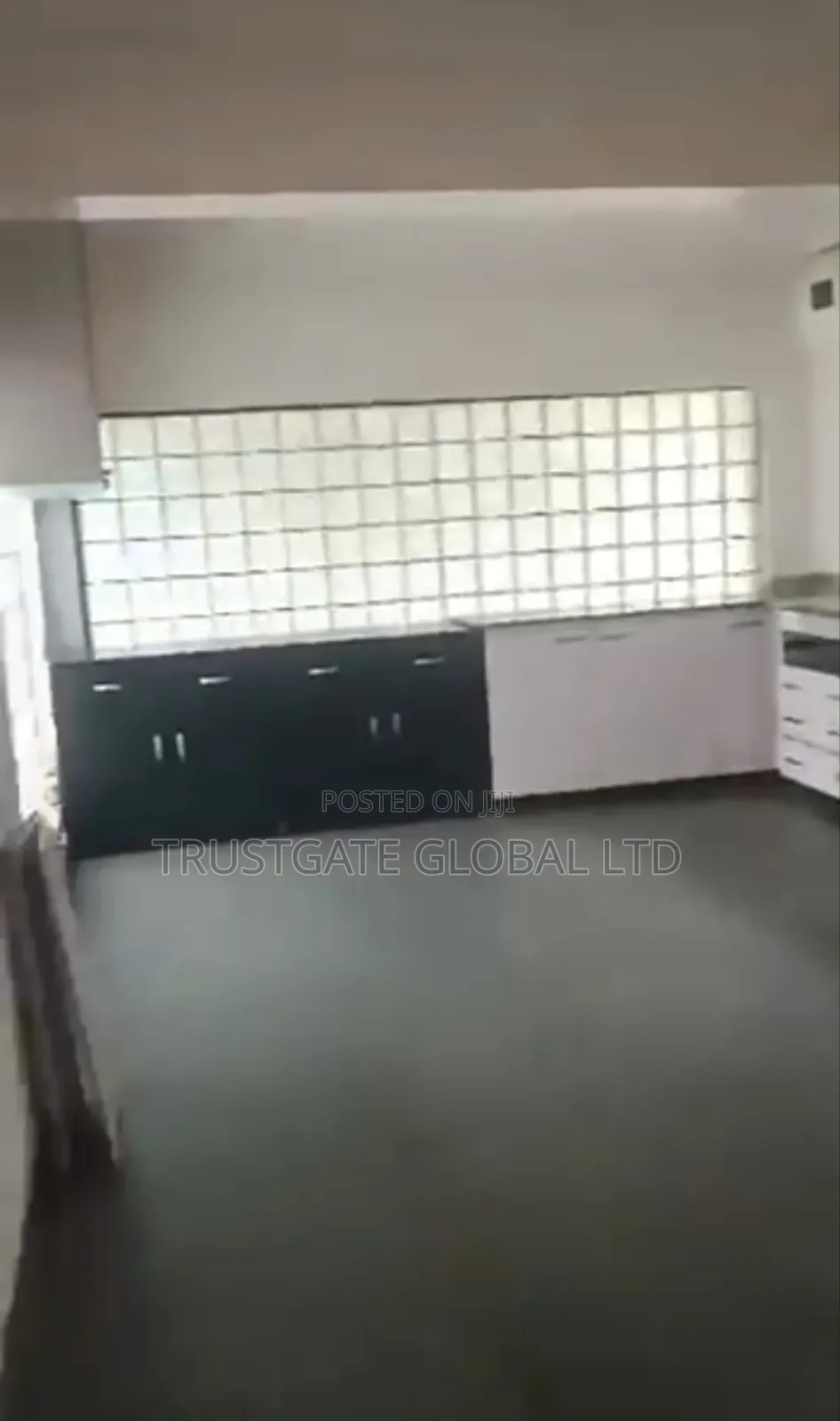5bdrm Duplex in Maitama for sale