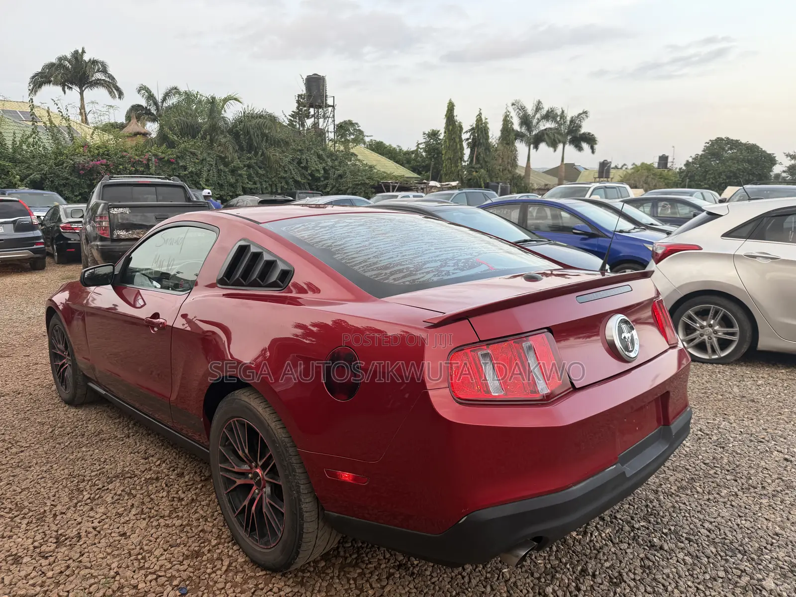 Ford Mustang V6 2010 Red