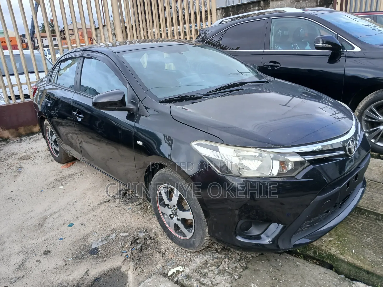 Toyota Yaris 2015 Black