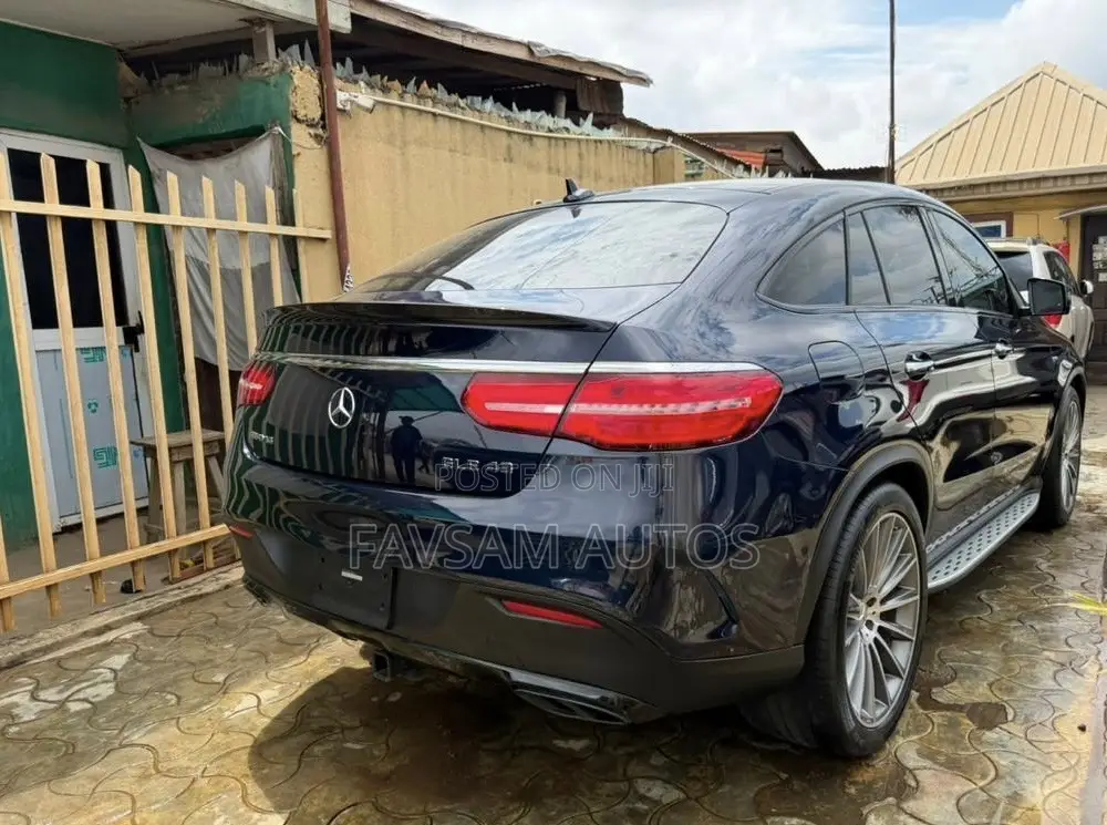 Mercedes-Benz GLE-Class AMG GLE 43 4MATIC 2019 Blue