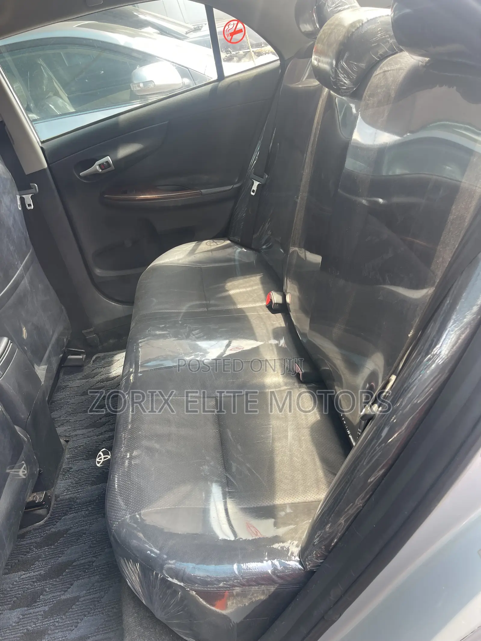 Toyota Corolla 2012 Silver
