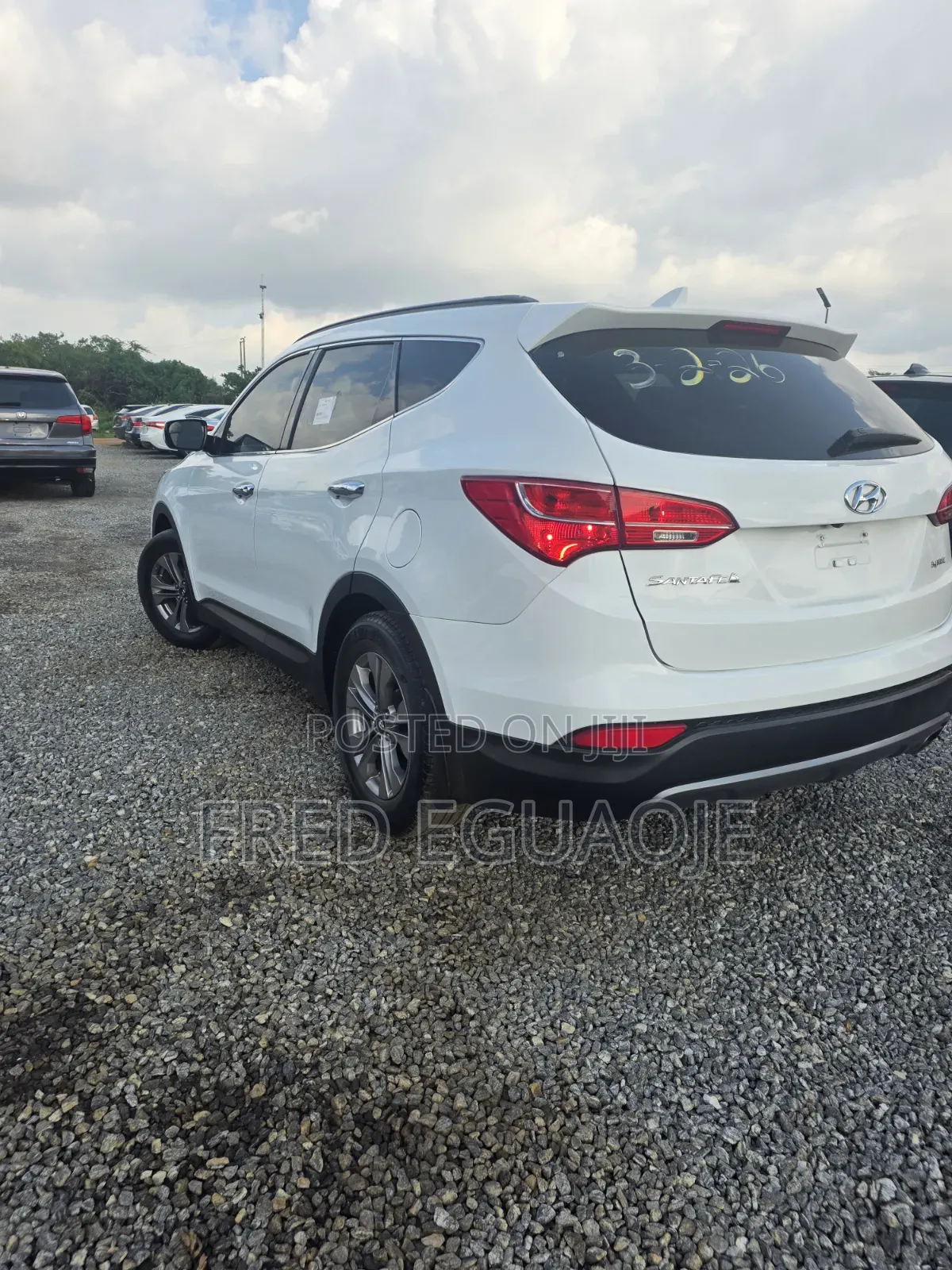 Hyundai Santa Fe 2016 White