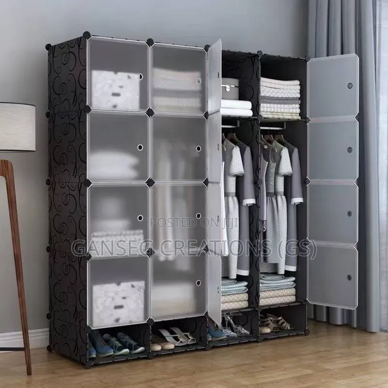High-Quality 4-Partition Portable Plastic Wardrobe Built-in Shoe Rack