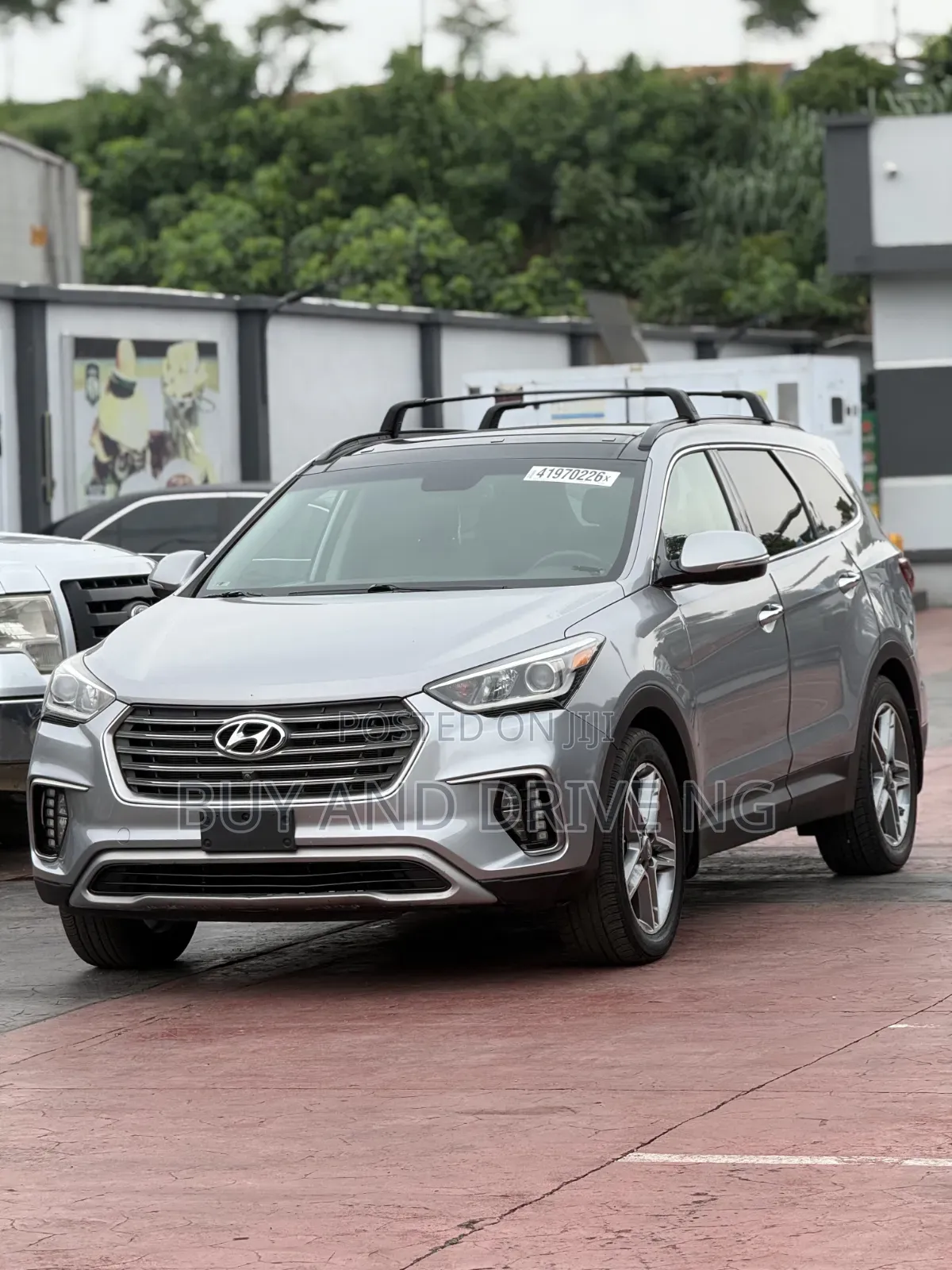 Hyundai Santa Fe SE Ultimate AWD 2017 Silver