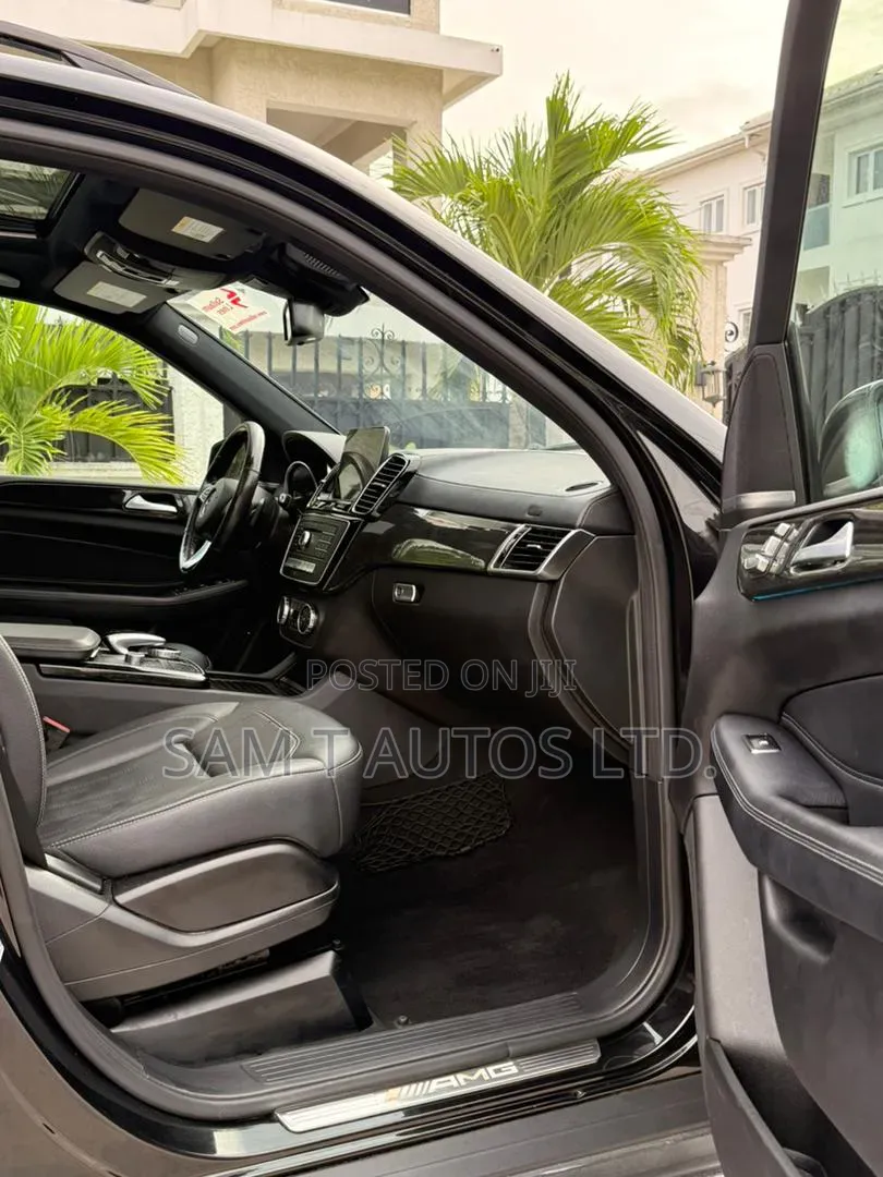 Mercedes-Benz GLE-Class 2018 Black