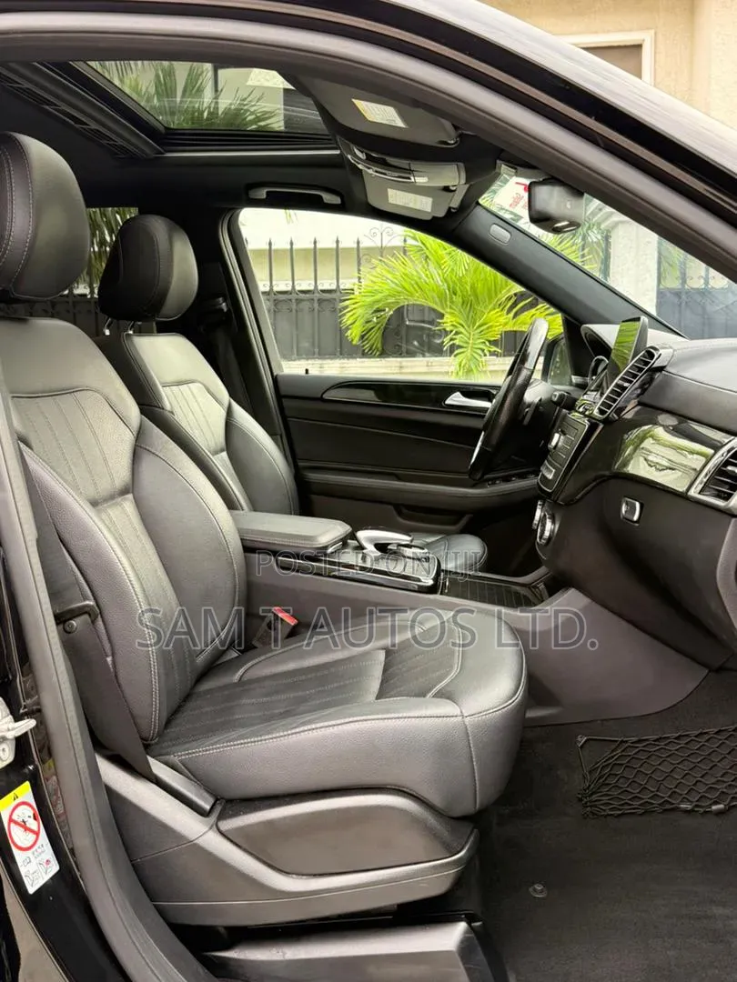Mercedes-Benz GLE-Class 2018 Black