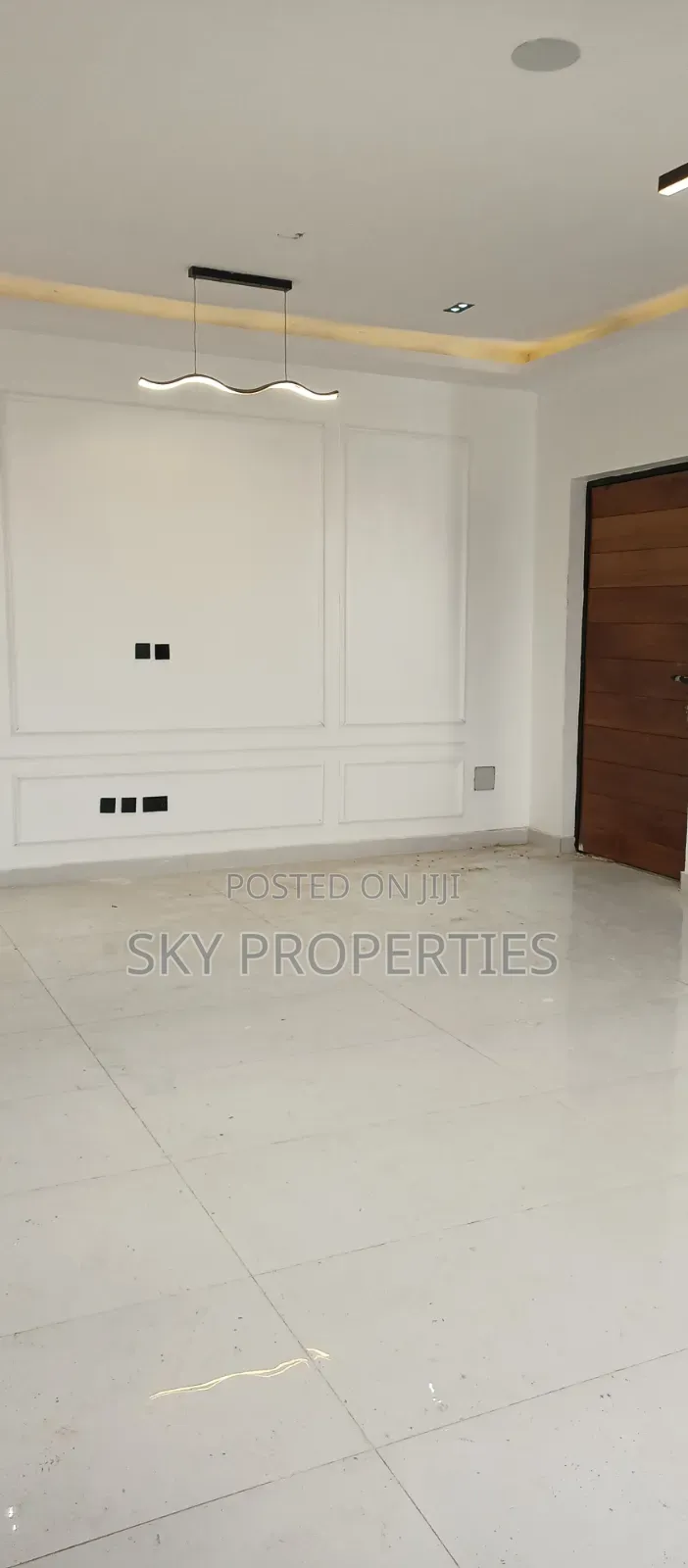 2bdrm Apartment in Elegushi, Ikate for rent