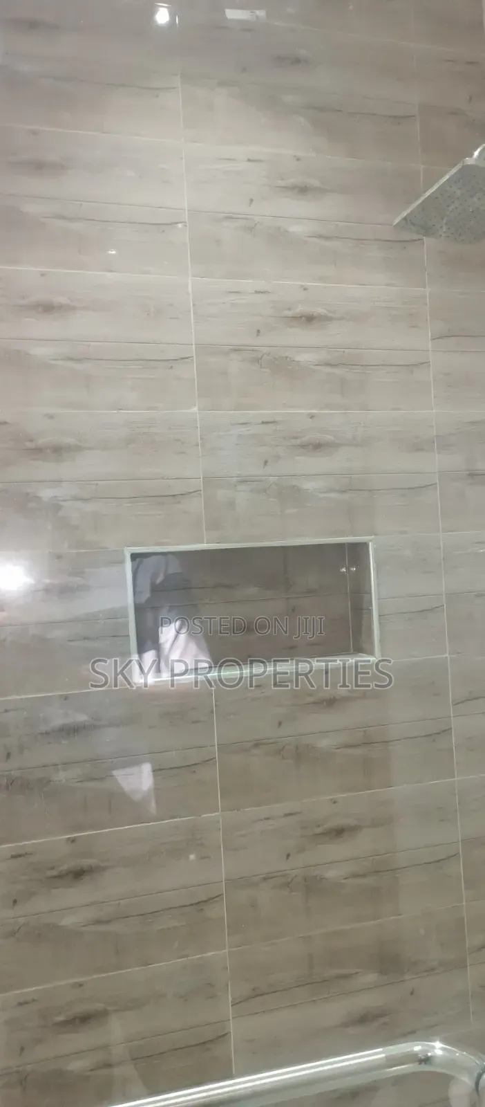 2bdrm Apartment in Elegushi, Ikate for rent