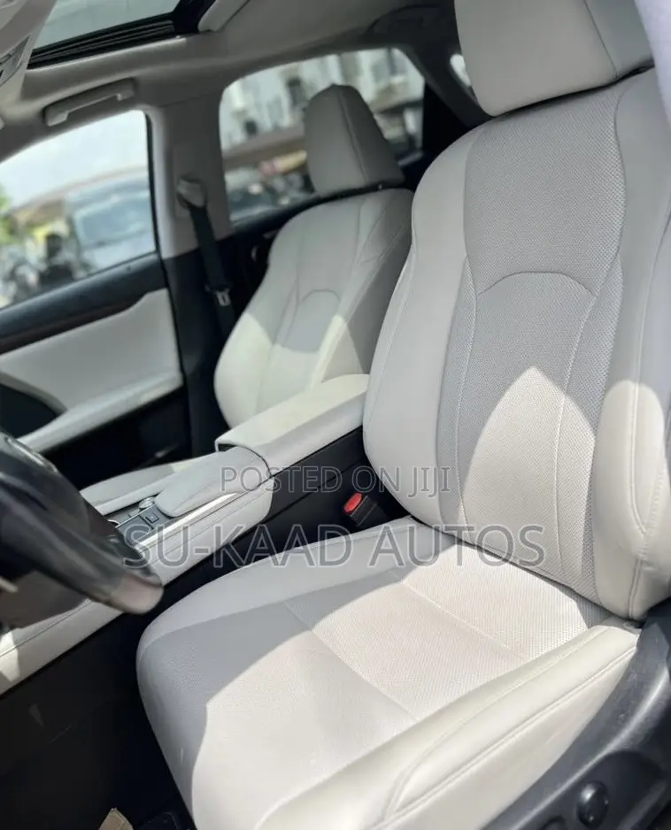 Lexus RX 350 4WD 2021 Gray