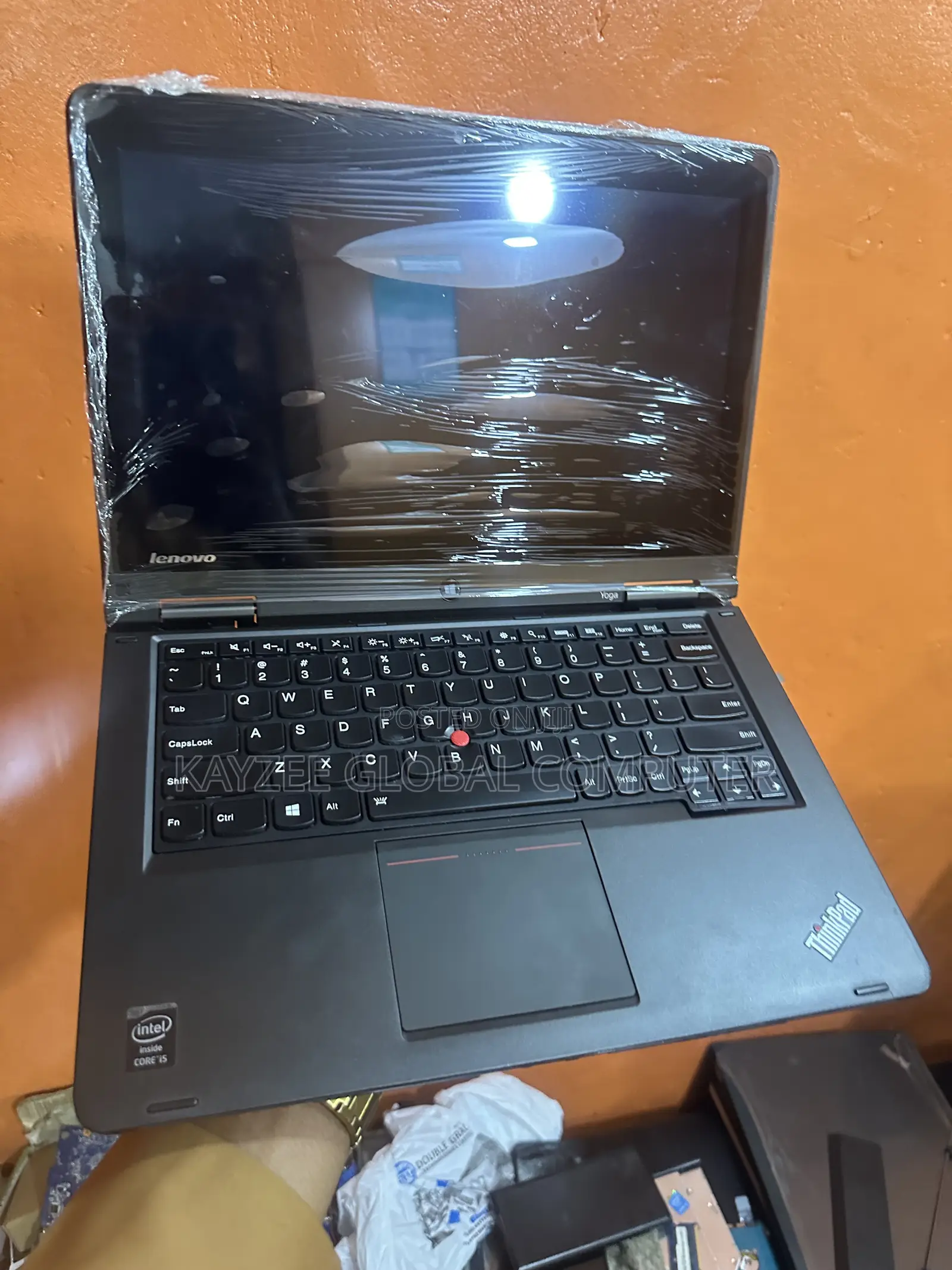 Laptop Lenovo Yoga 11e 4GB Intel Core i5 HDD 500GB