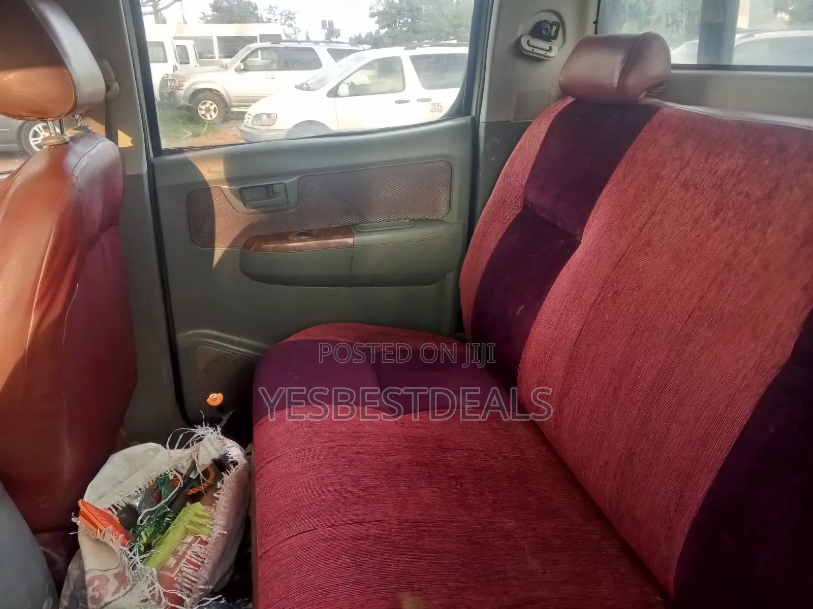 Toyota Hilux 2011 White
